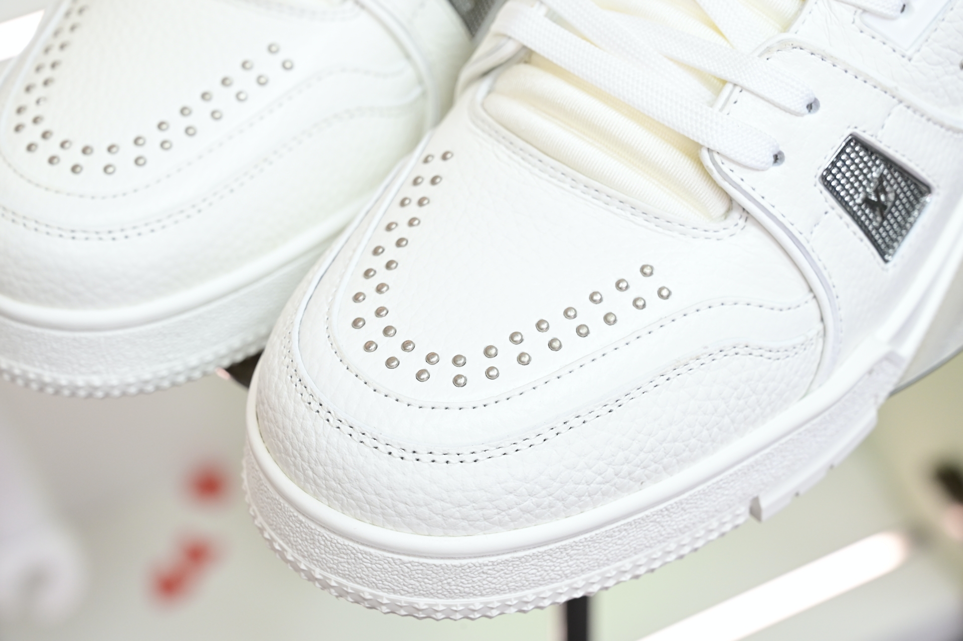 Louis Vuitton  LV   Trainer