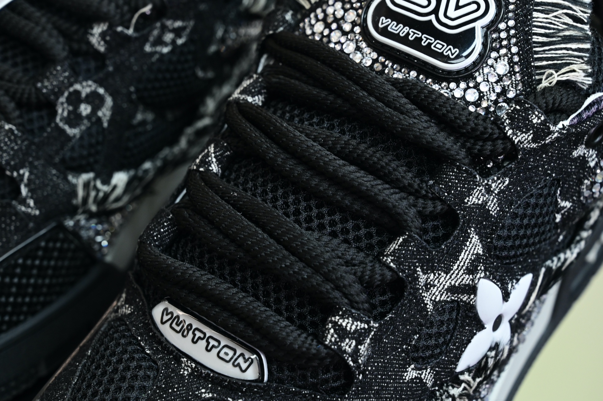 Louis Vuitton  LV  Skate