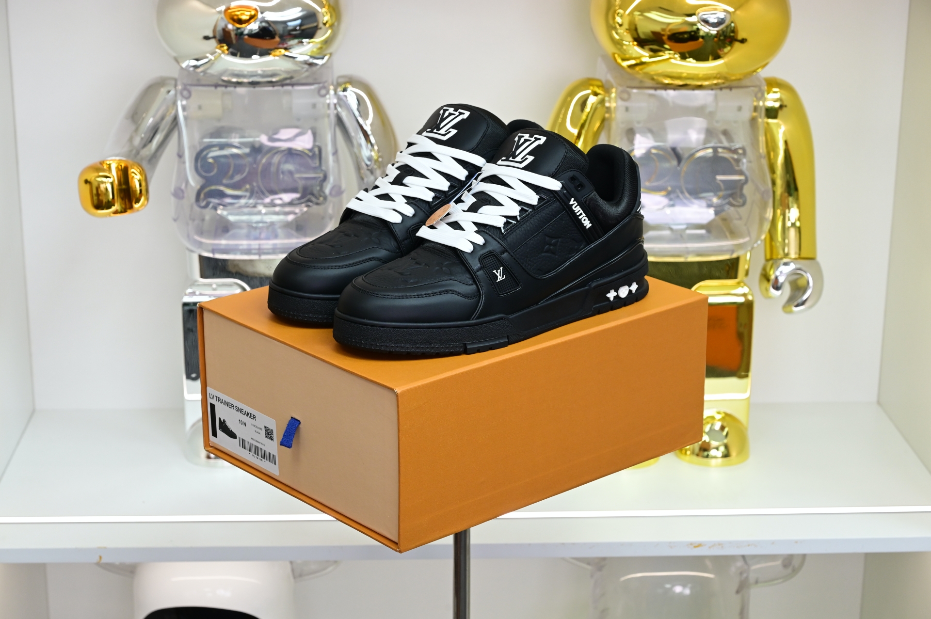 Louis Vuitton  LV   Trainer