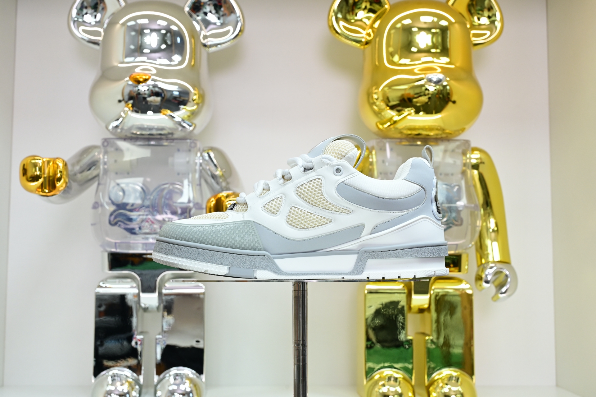 Louis Vuitton  LV  Skate