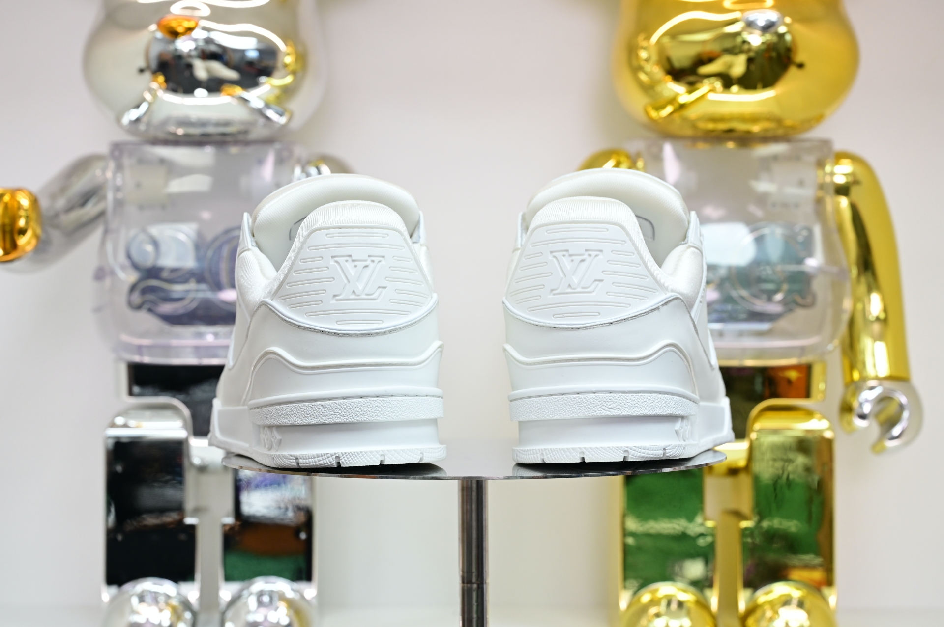 Louis Vuitton  LV   Trainer