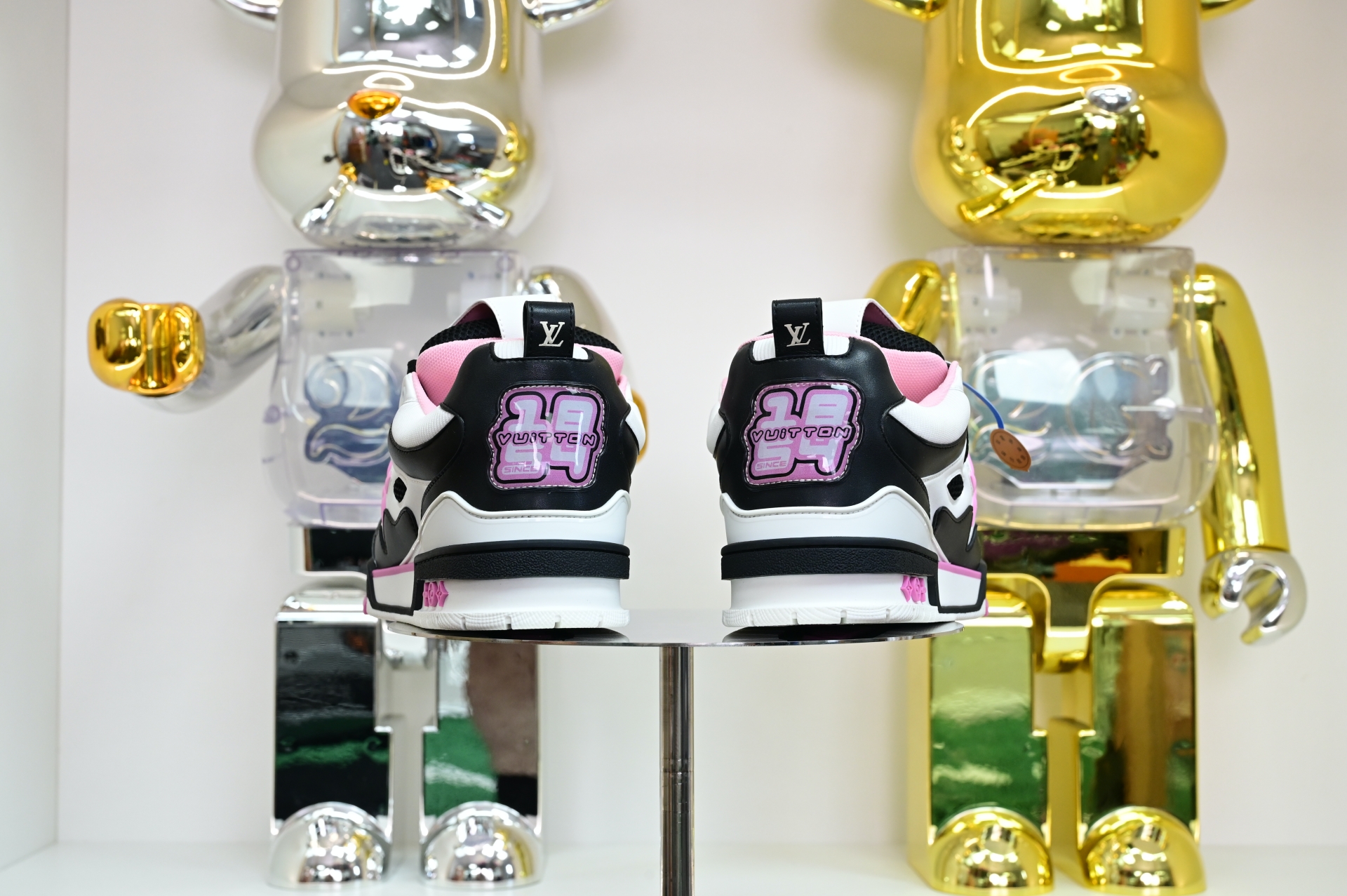 Louis Vuitton  LV  Skate