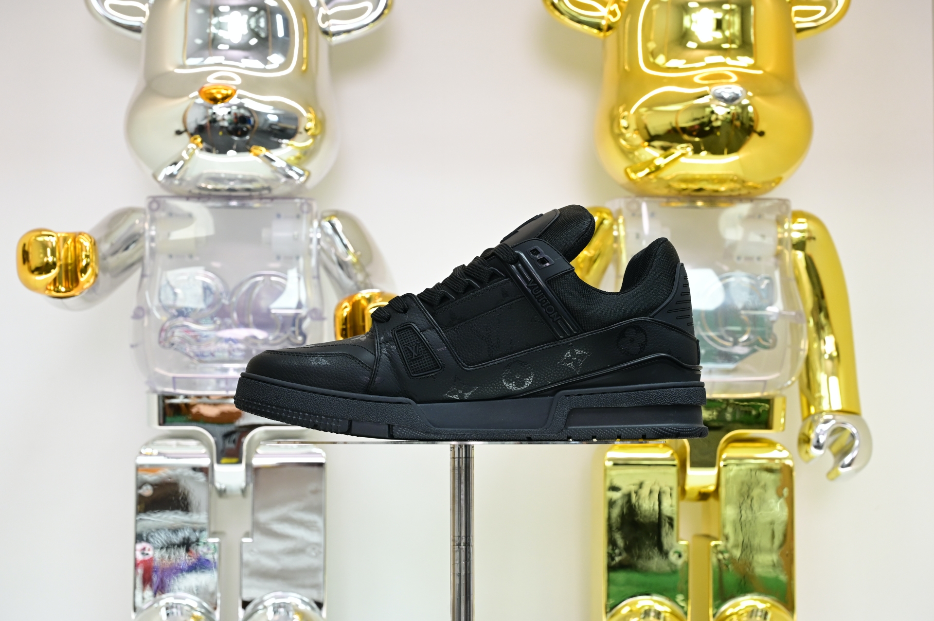 Louis Vuitton  LV  Skate