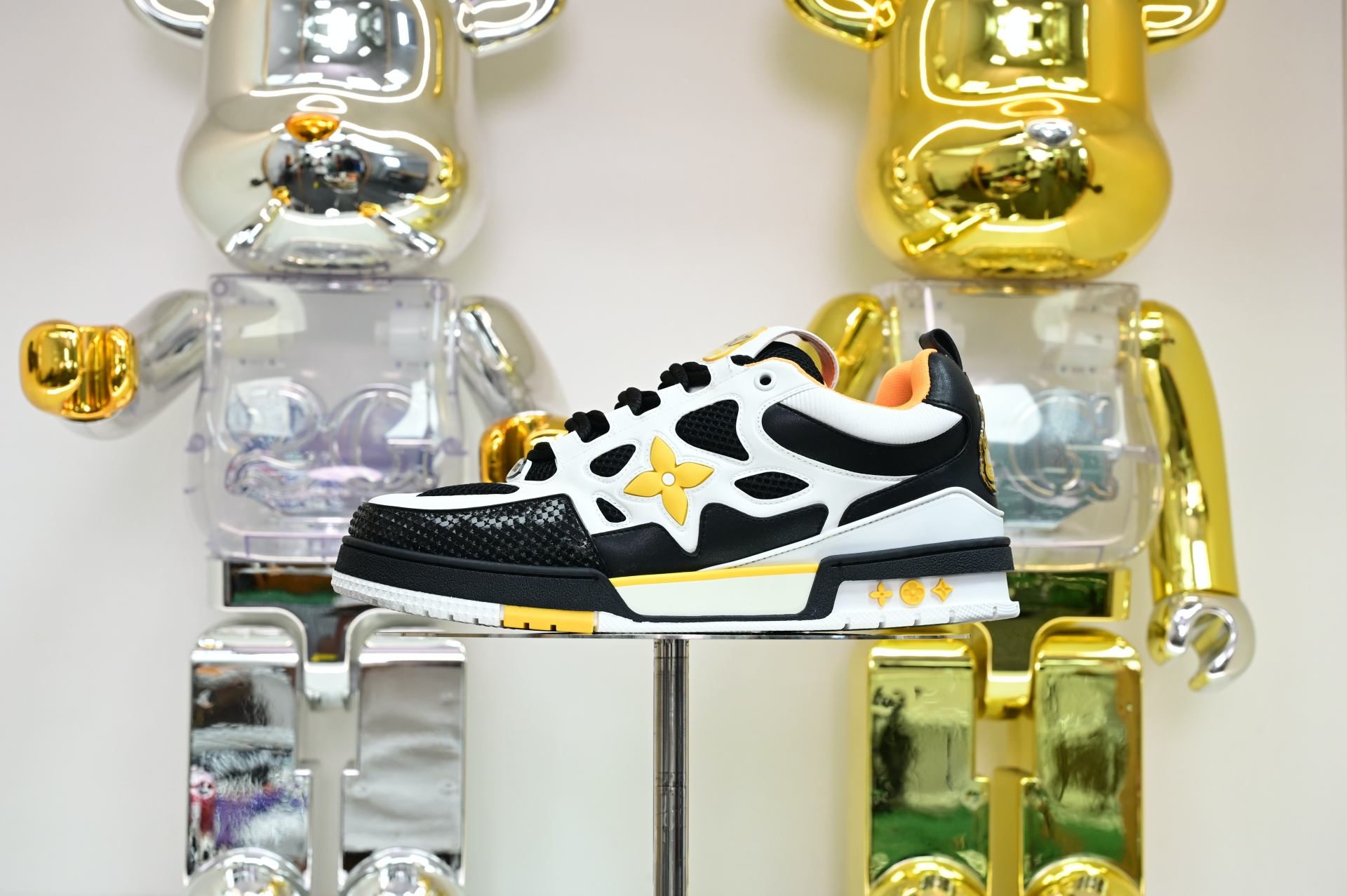 Louis Vuitton  LV  Skate