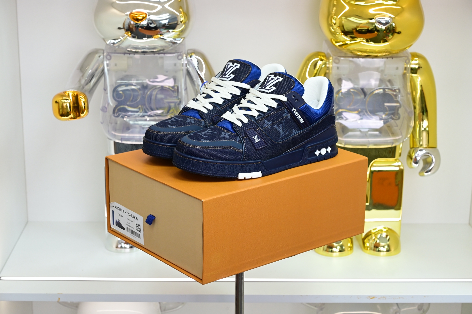 Louis Vuitton  LV   Trainer