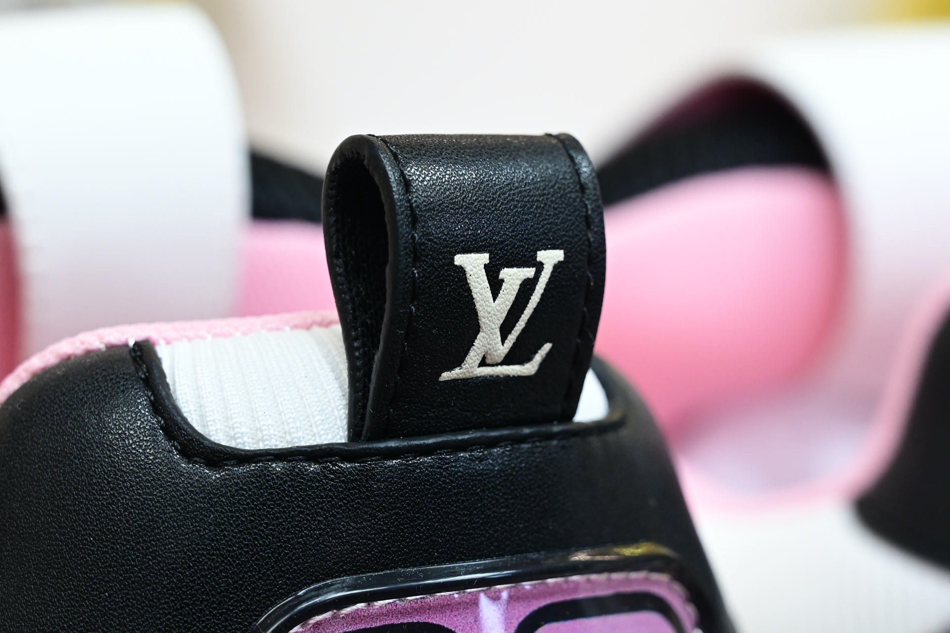 Louis Vuitton  LV  Skate