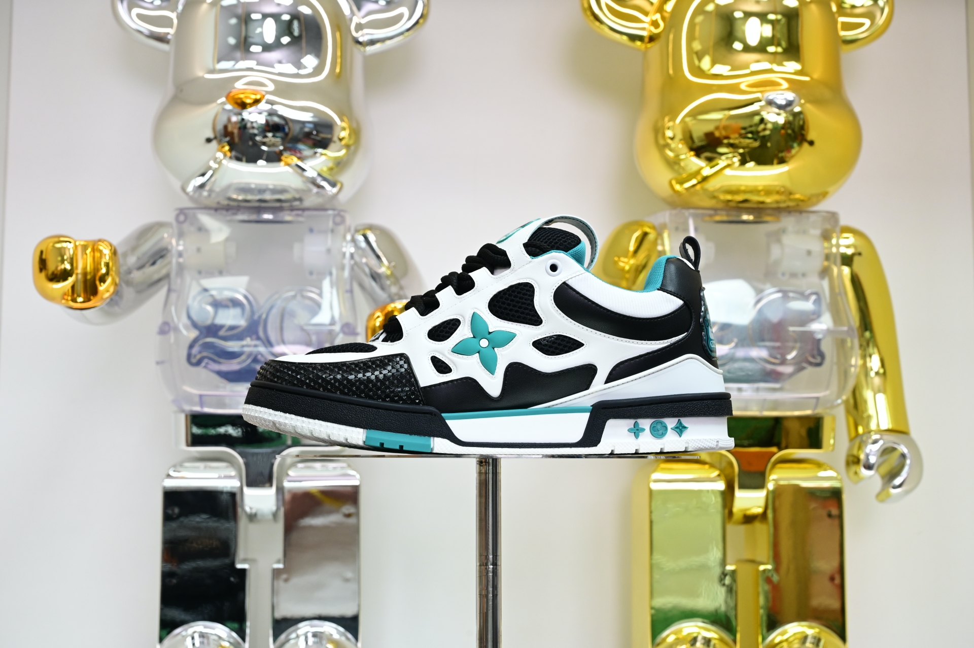 Louis Vuitton  LV  Skate