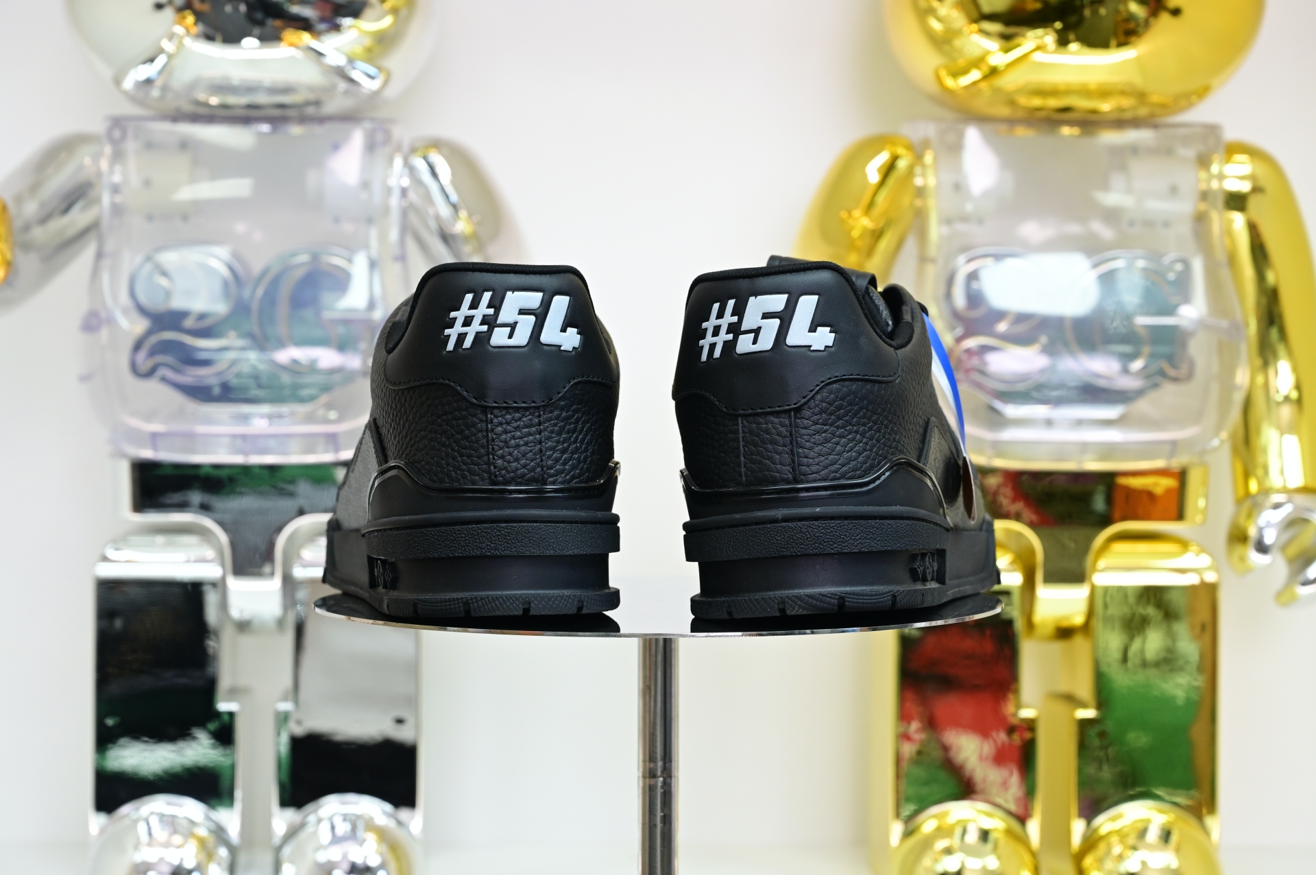 Louis Vuitton  LV   Trainer