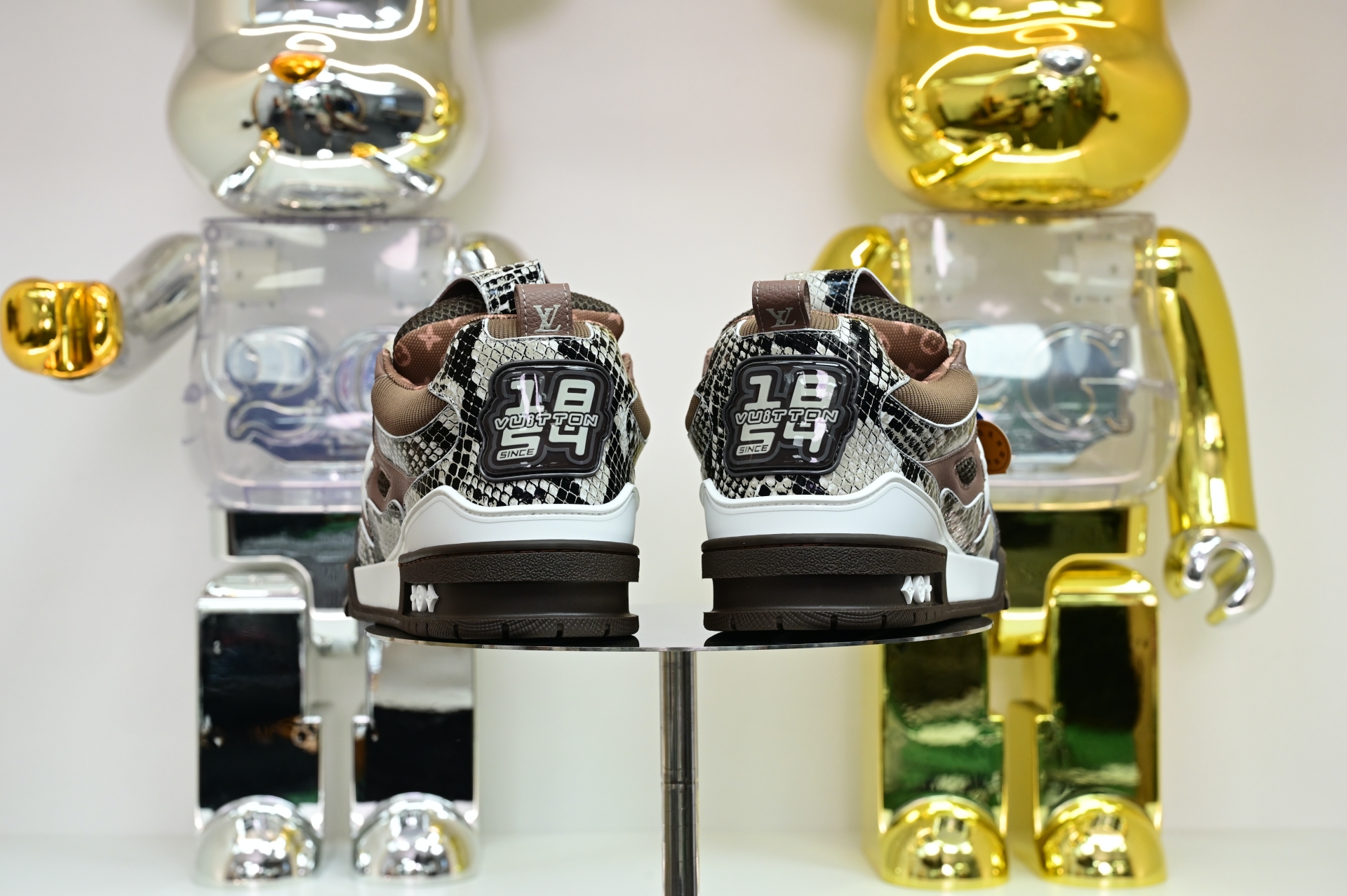 Louis Vuitton  LV  Skate