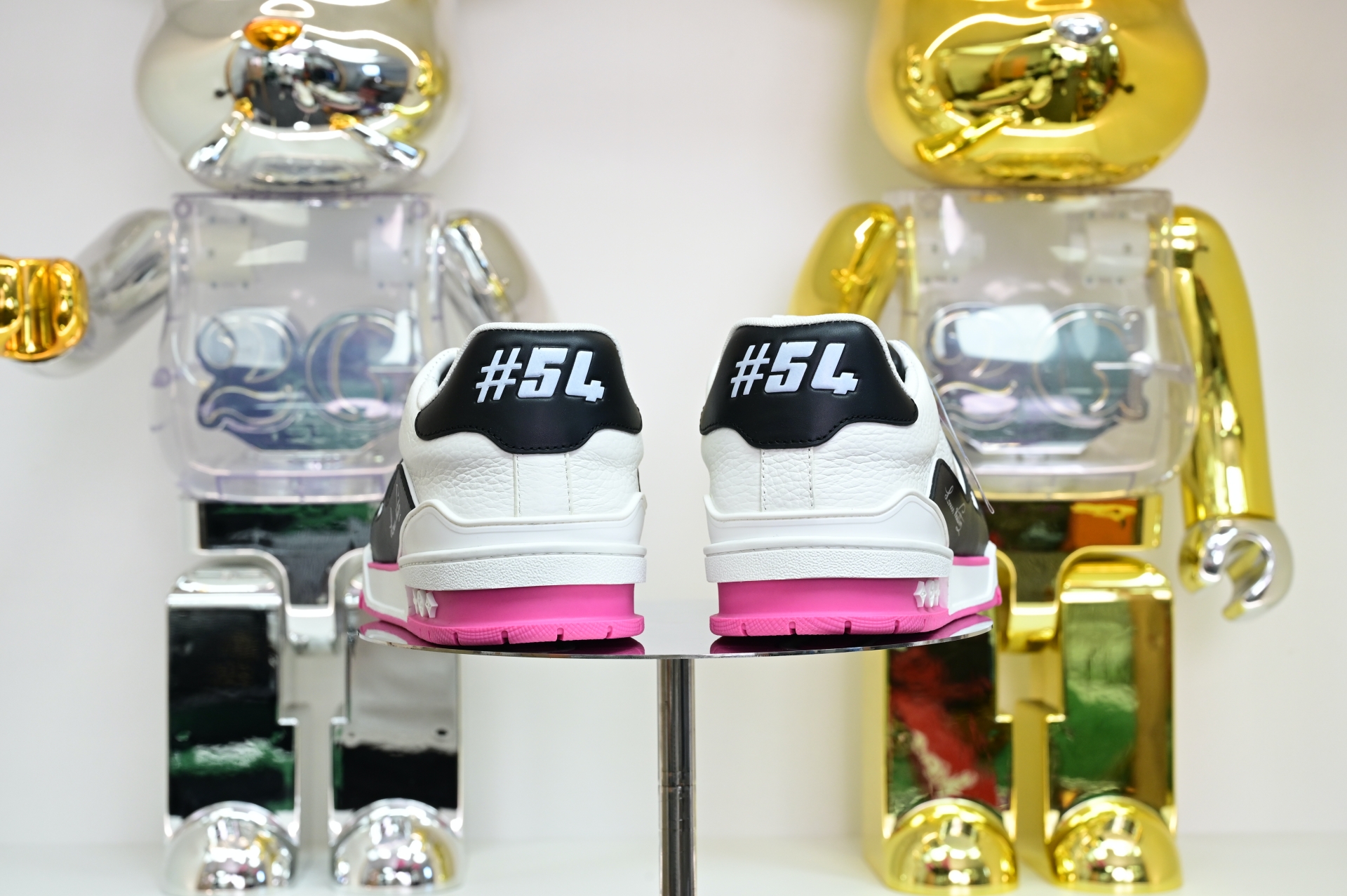 Louis Vuitton  LV   Trainer