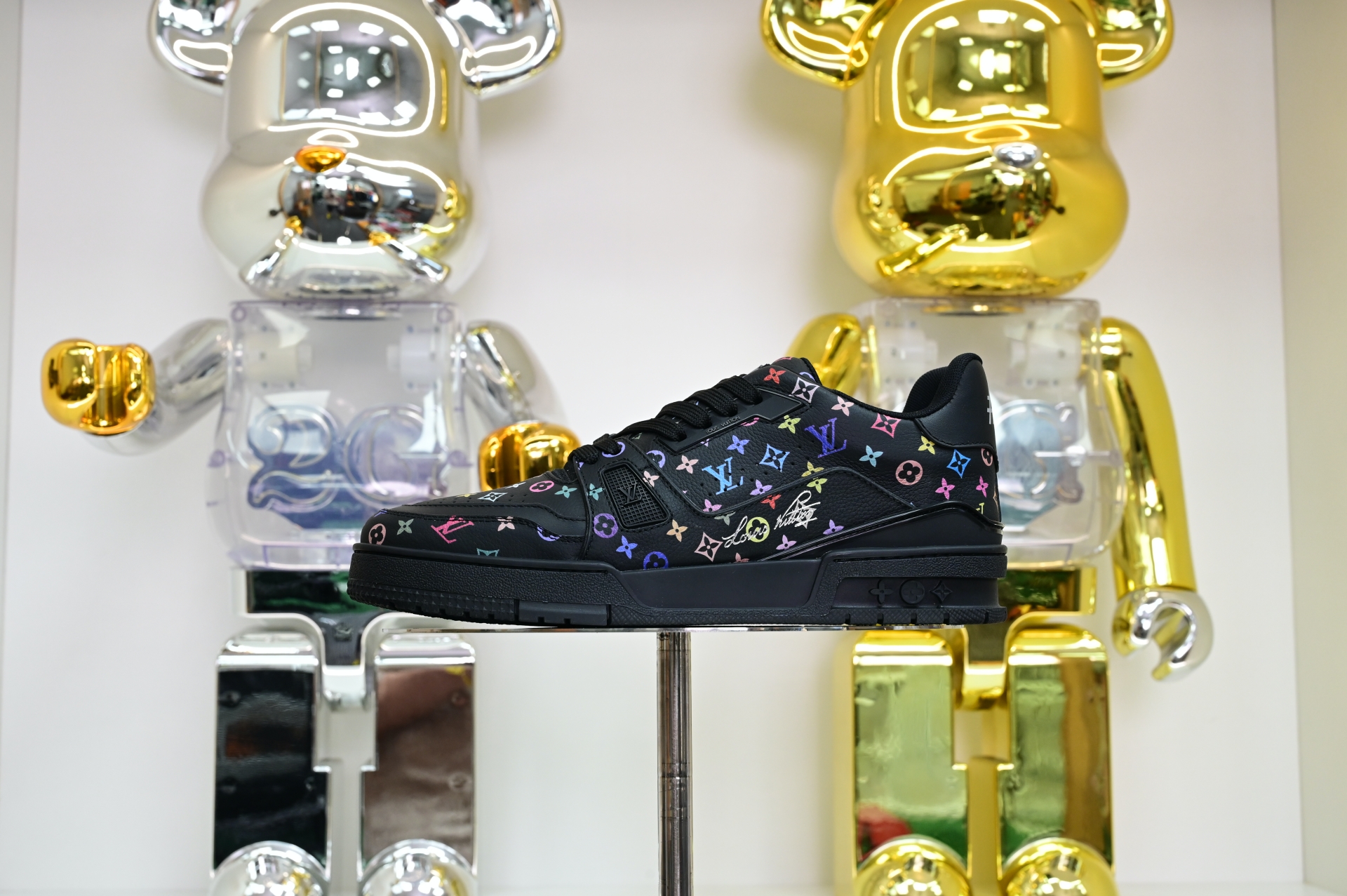 Takashi Murakami x Louis Vuitton  LV  Trainer
