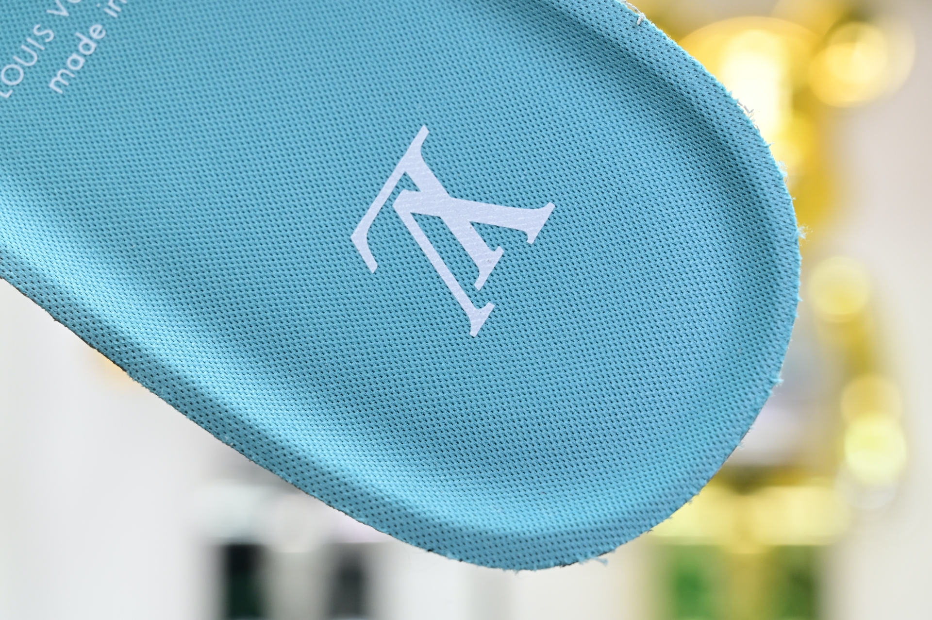 Louis Vuitton  LV   Trainer