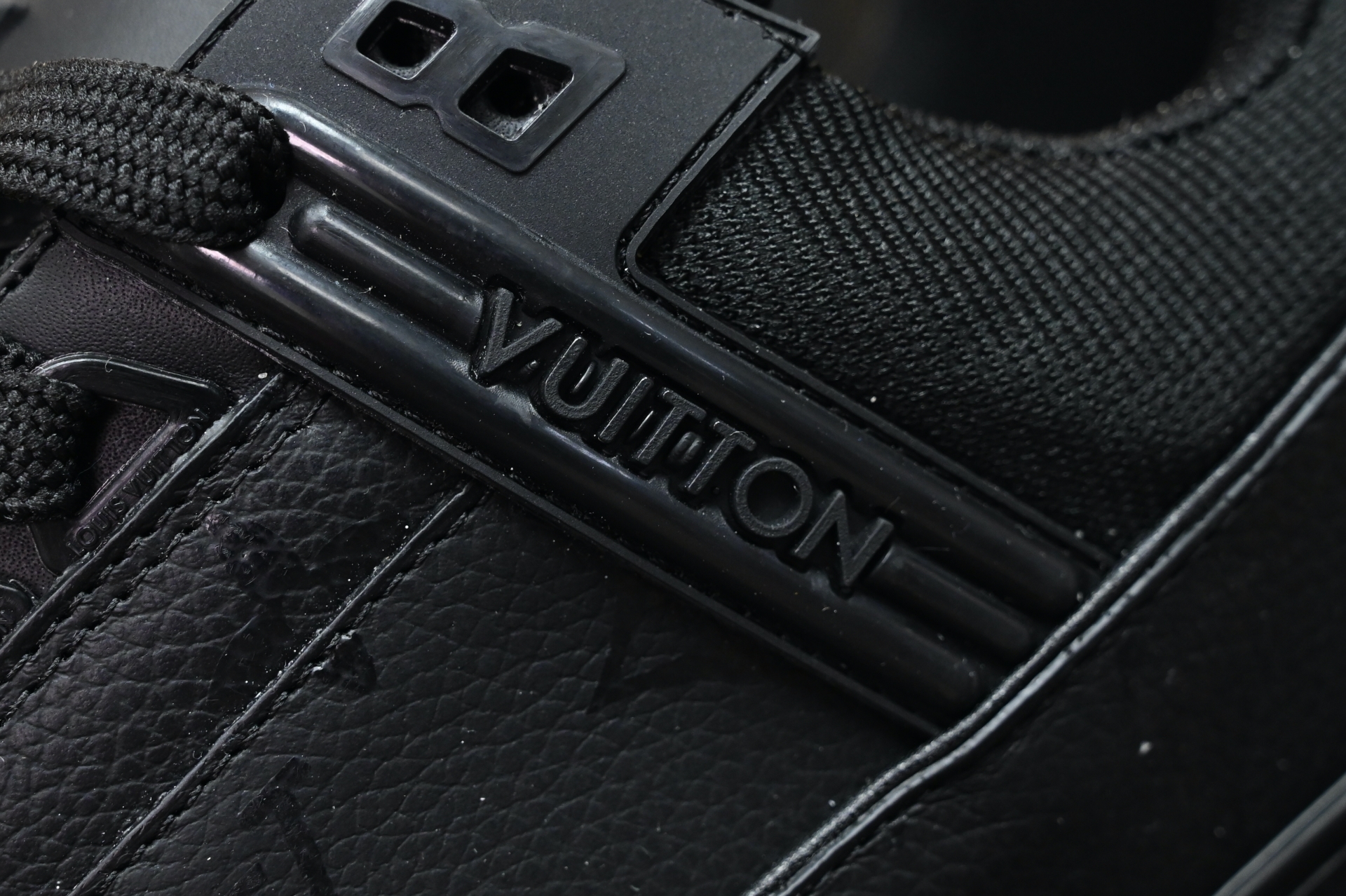 Louis Vuitton  LV  Skate