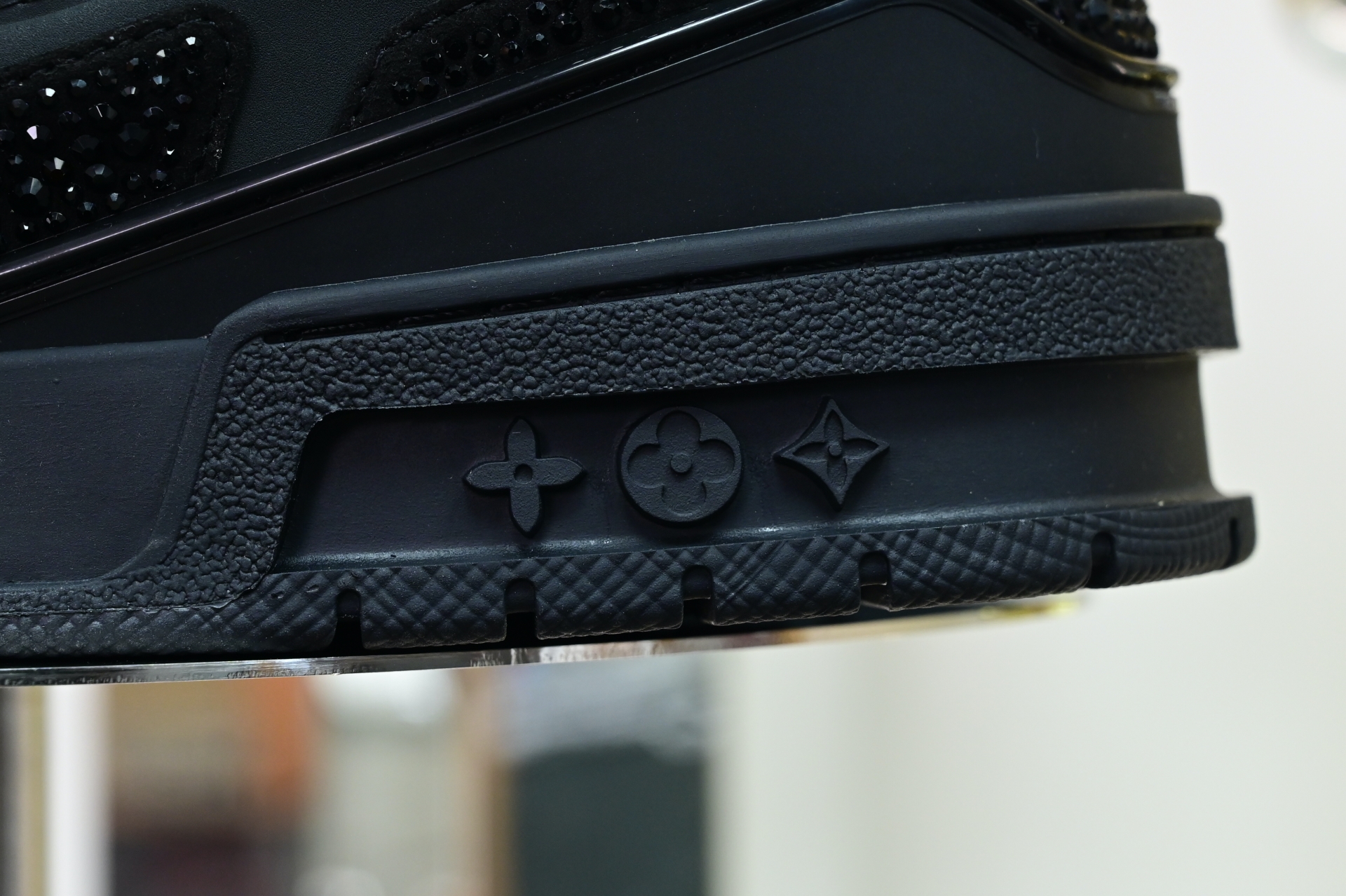 Louis Vuitton  LV  Skate