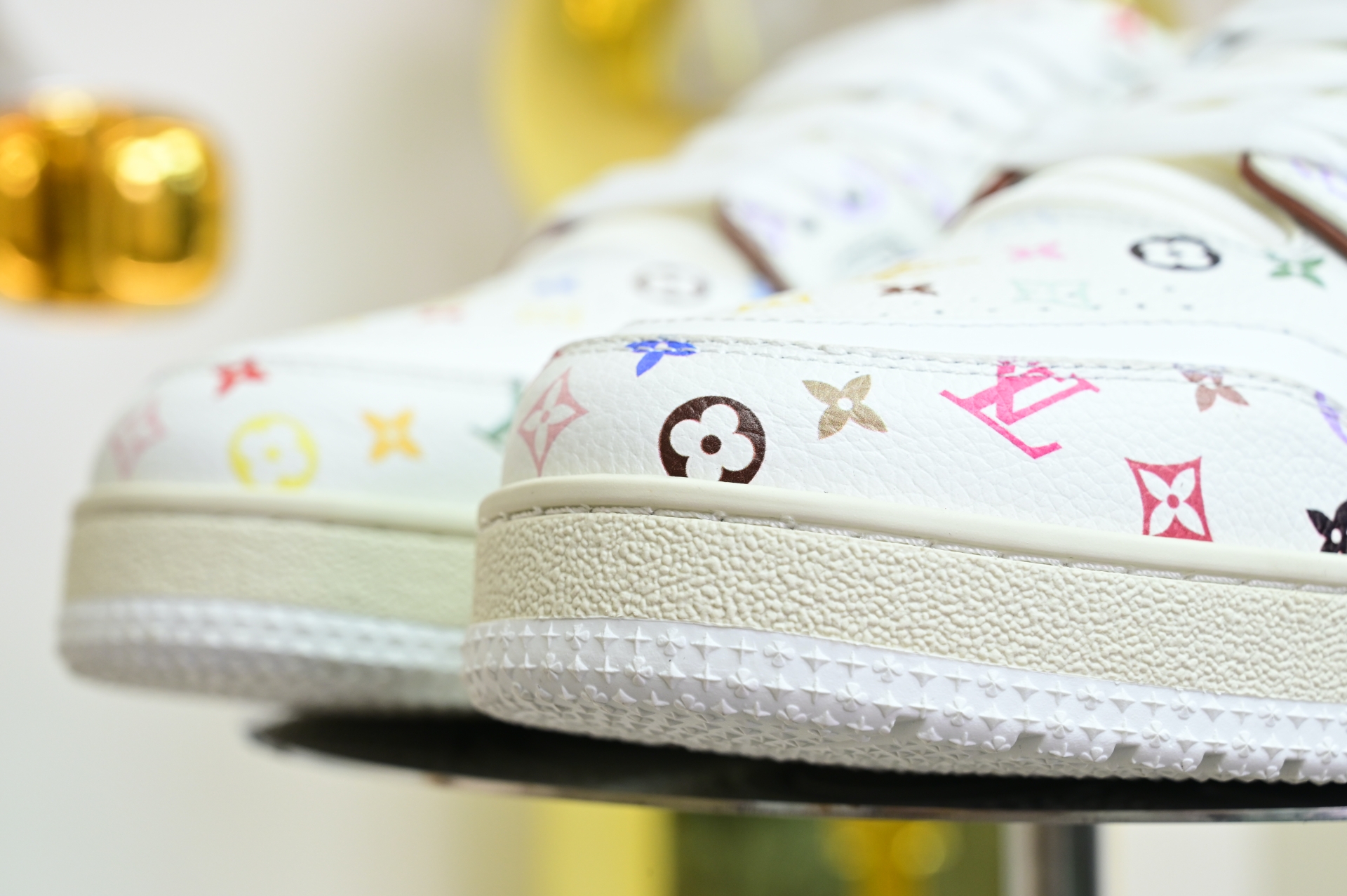 Takashi Murakami x Louis Vuitton  LV  Trainer
