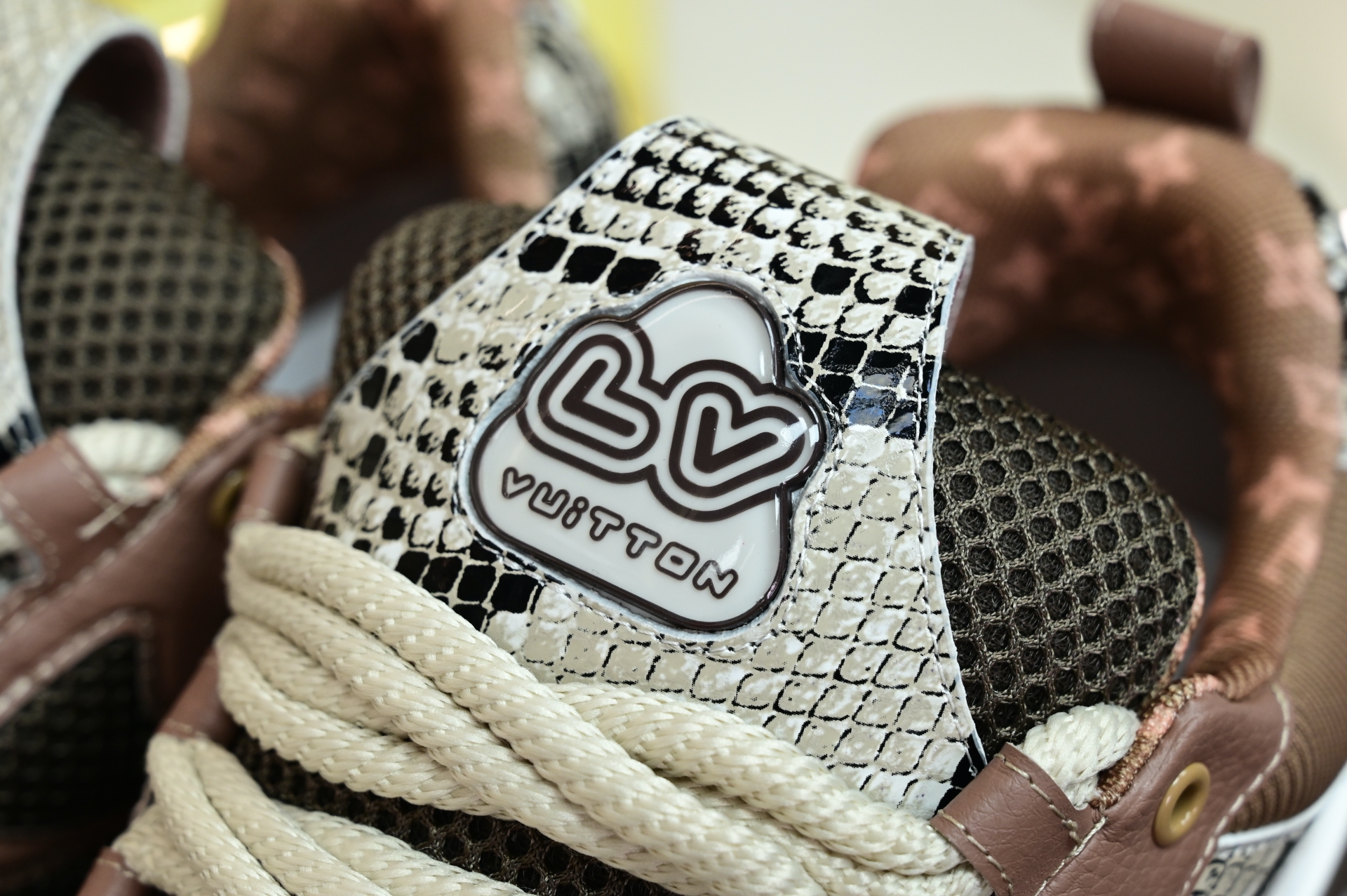 Louis Vuitton  LV  Skate