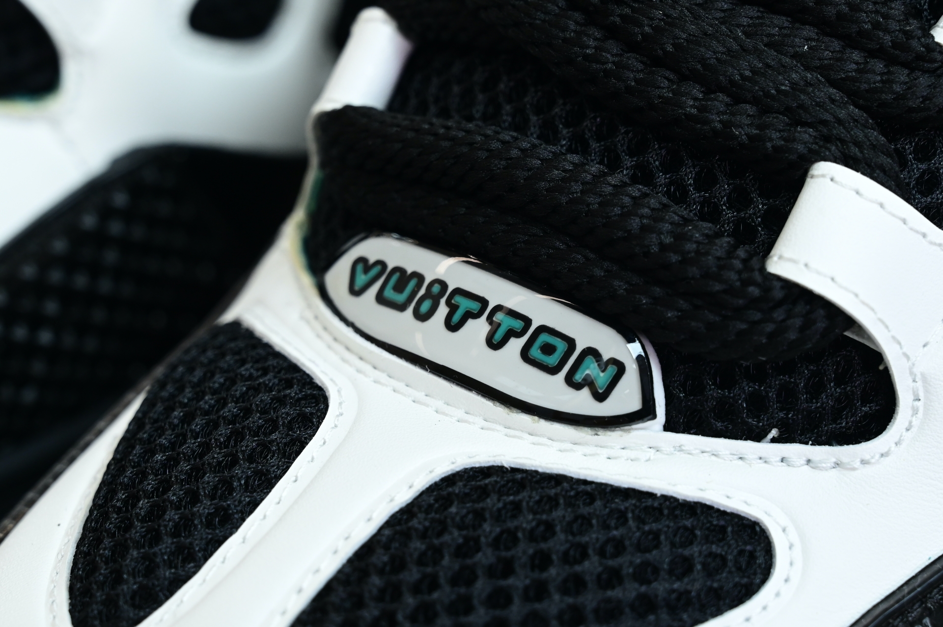 Louis Vuitton  LV  Skate