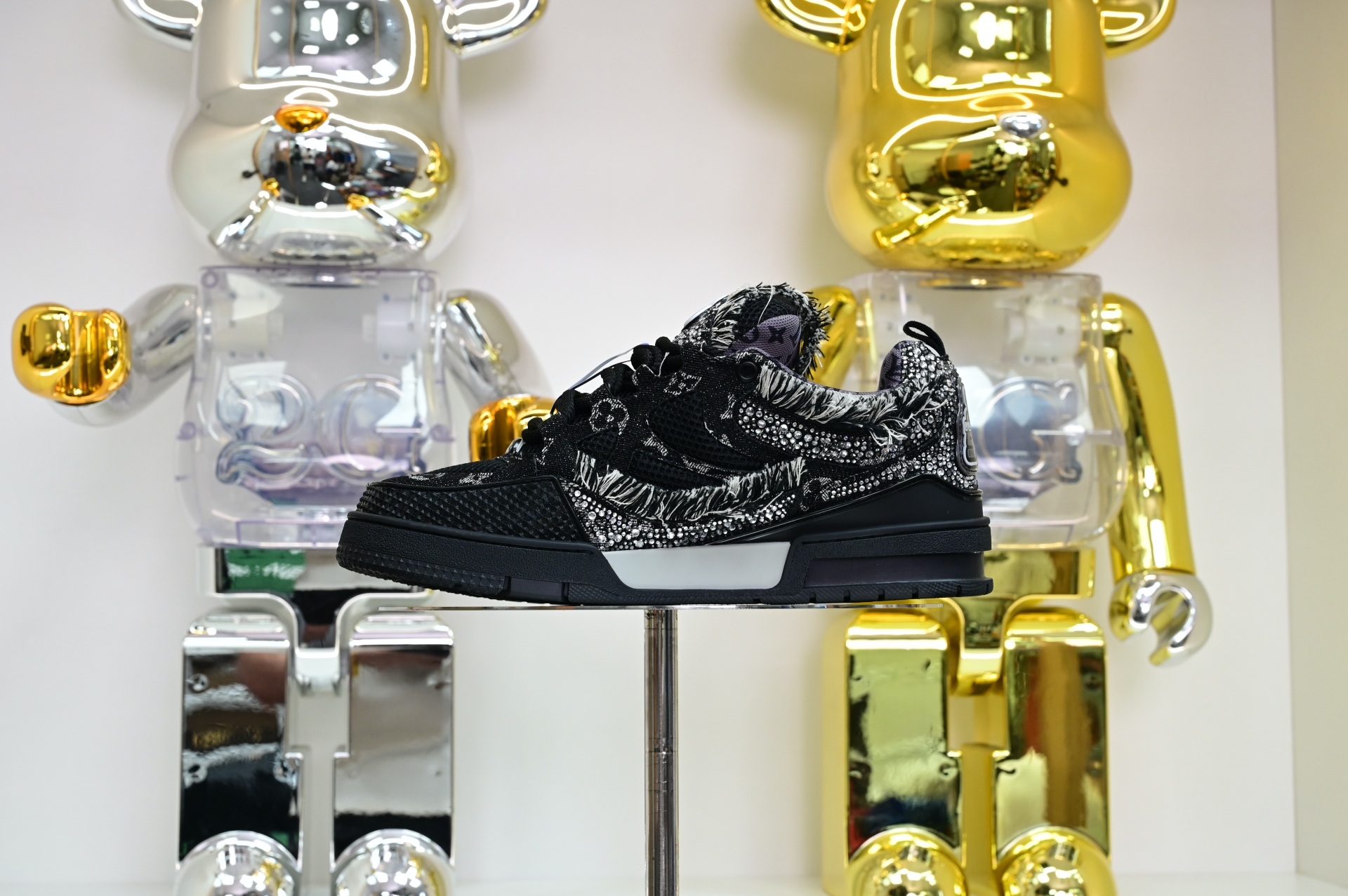 Louis Vuitton  LV  Skate