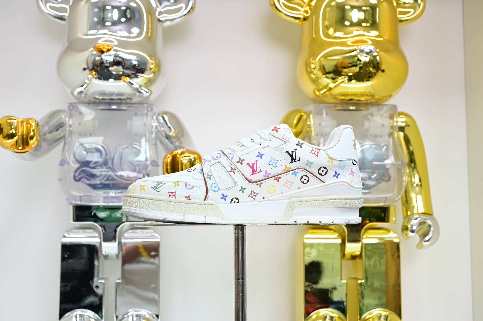 Takashi Murakami x Louis Vuitton  LV  Trainer