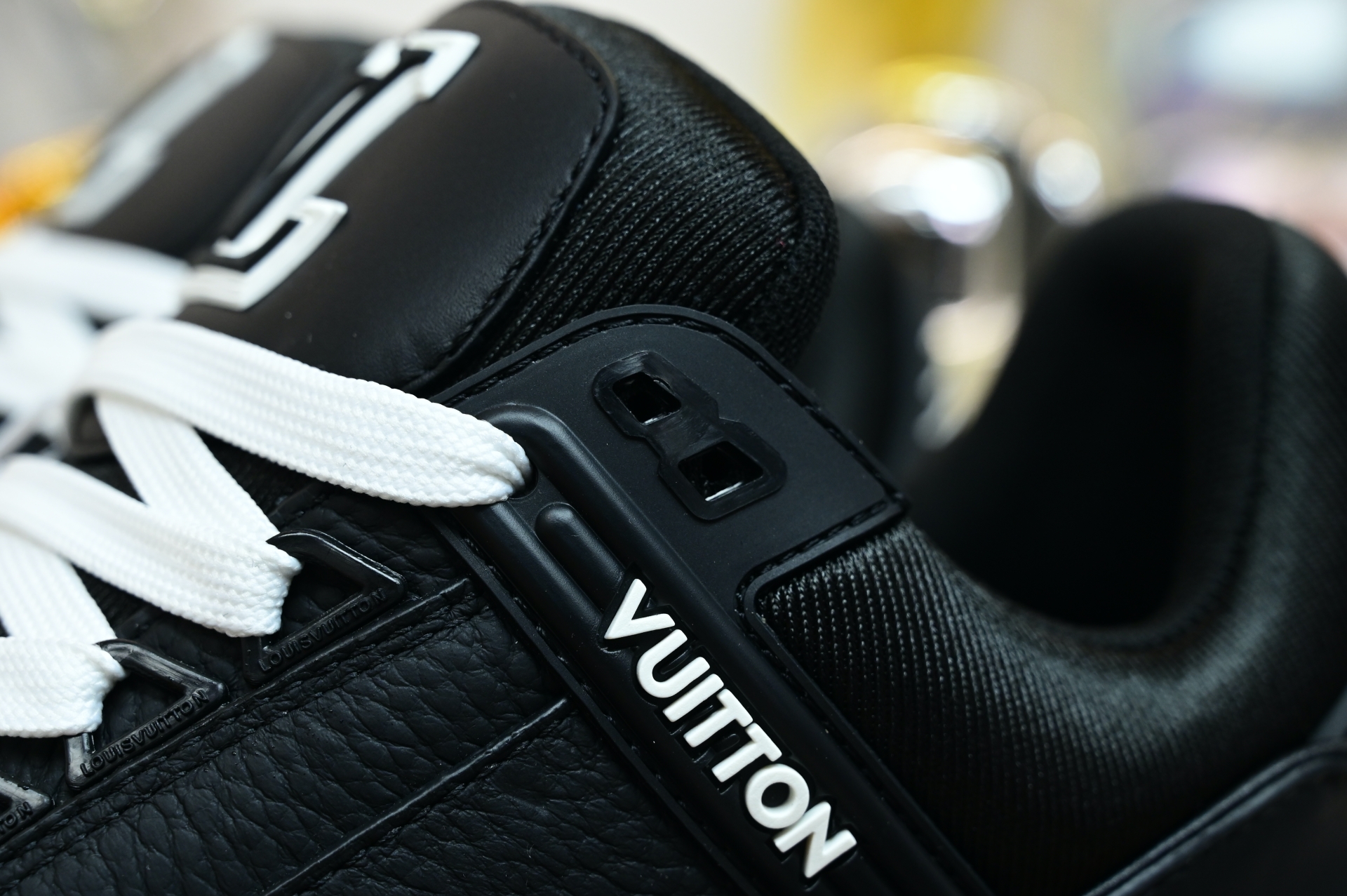 Louis Vuitton  LV   Trainer