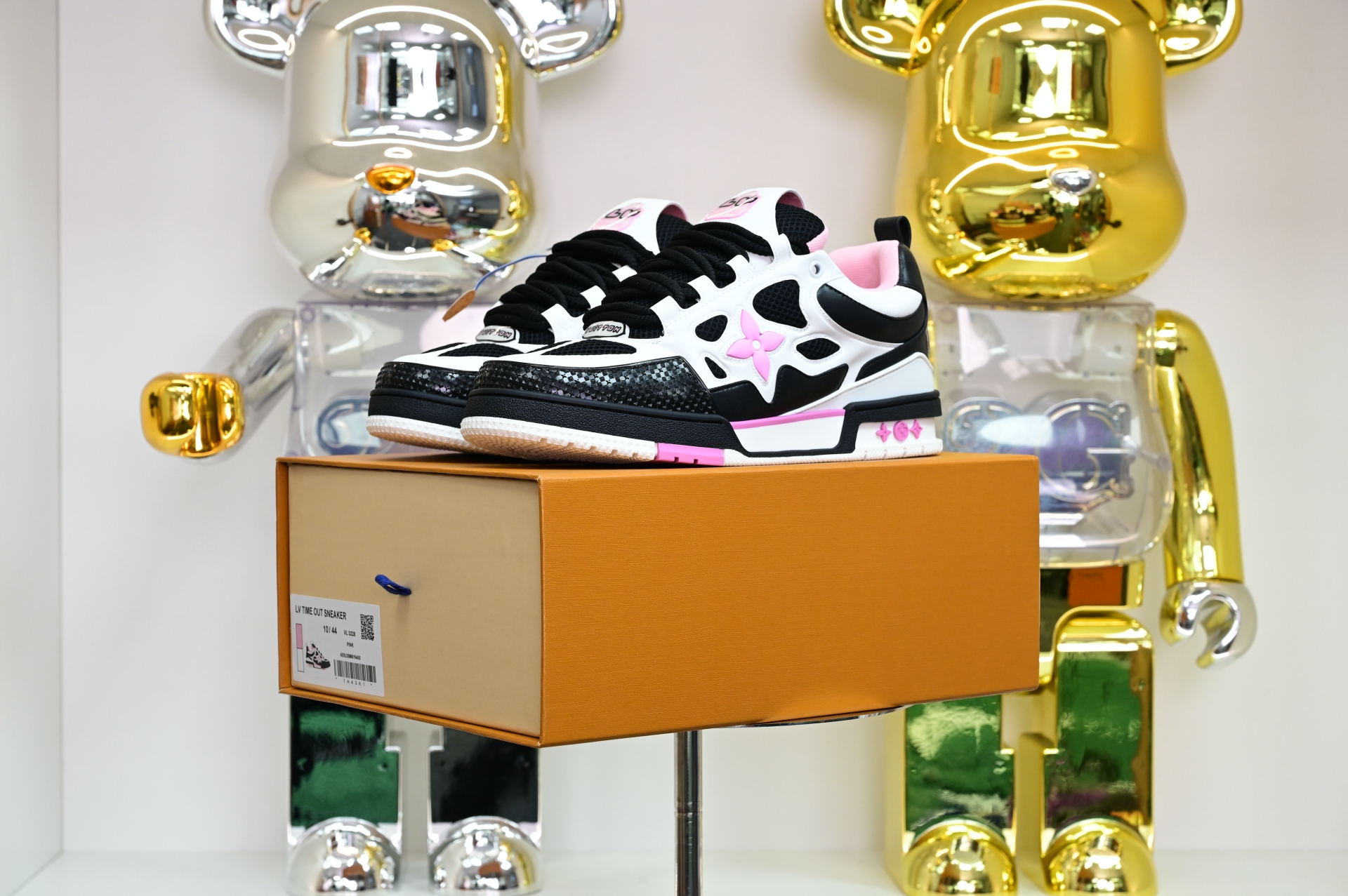 Louis Vuitton  LV  Skate