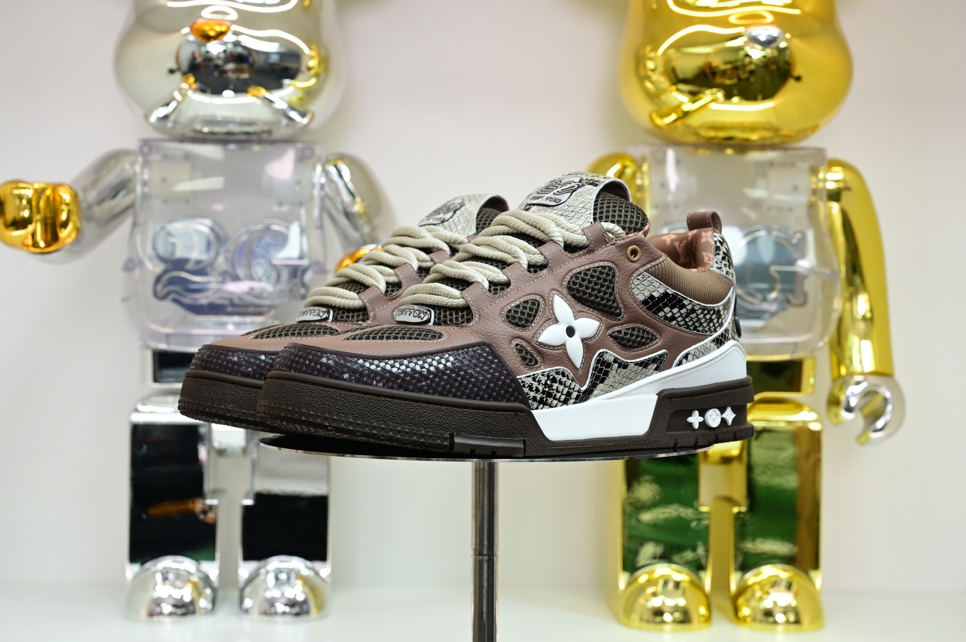 Louis Vuitton  LV  Skate