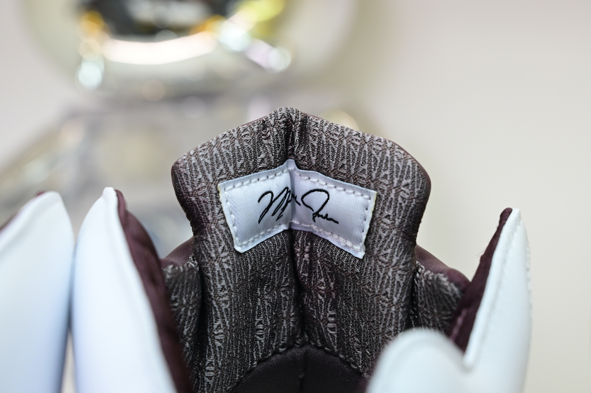 A Ma Maniére x  Air Jordan 5“Burgundy Crush” IB1528-100