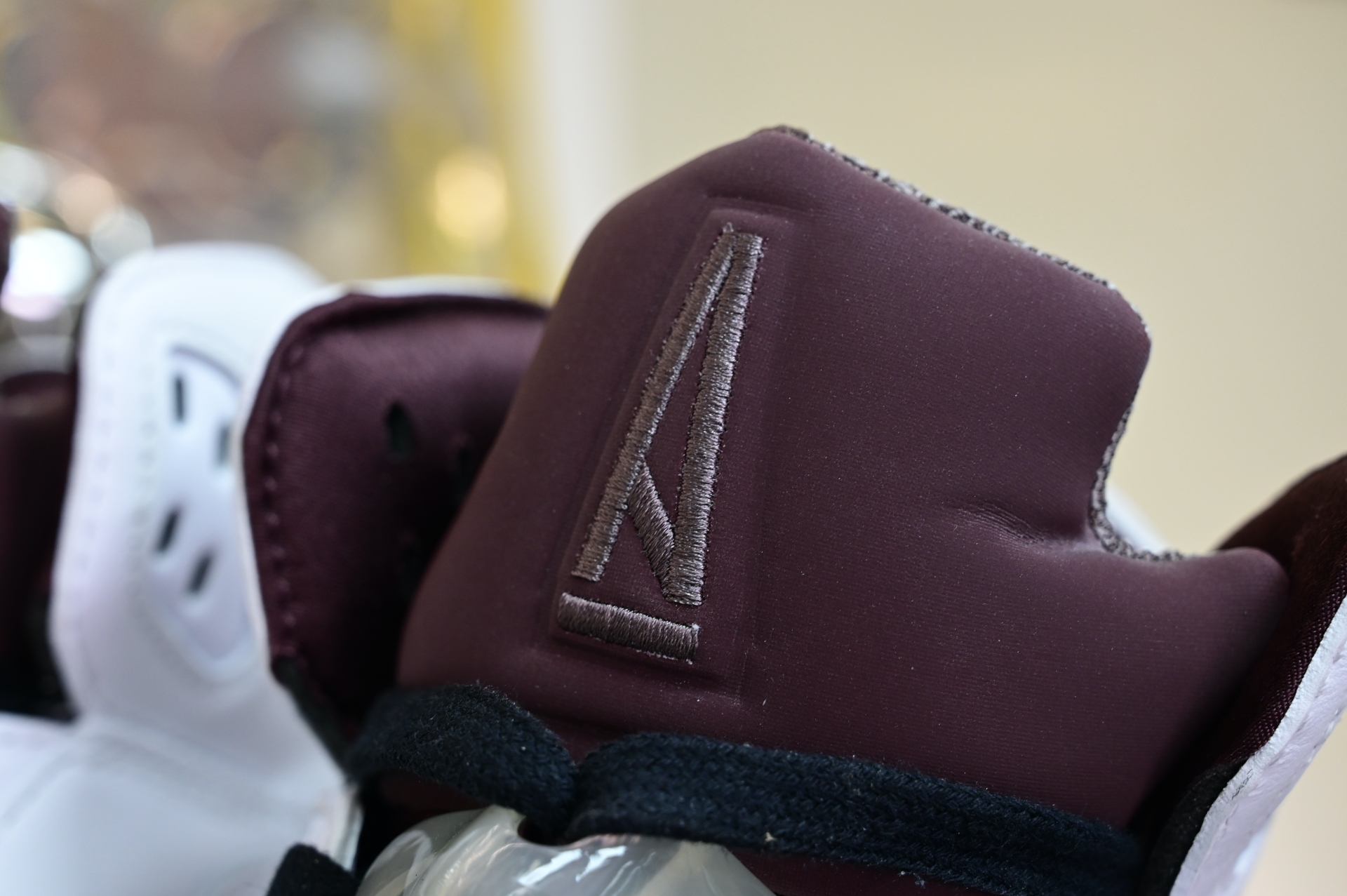 A Ma Maniére x  Air Jordan 5“Burgundy Crush” IB1528-100