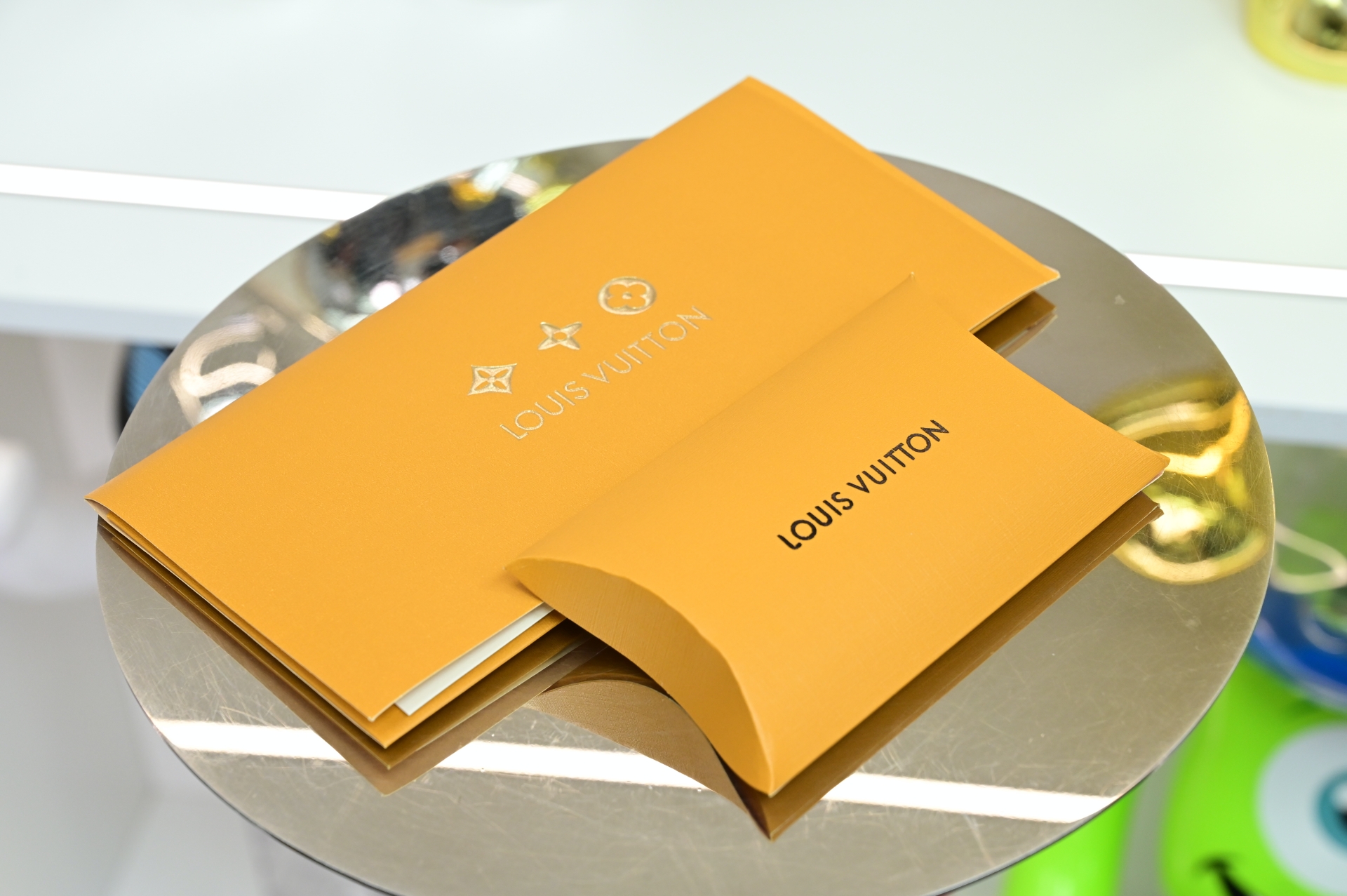 Louis Vuitton  LV   Trainer