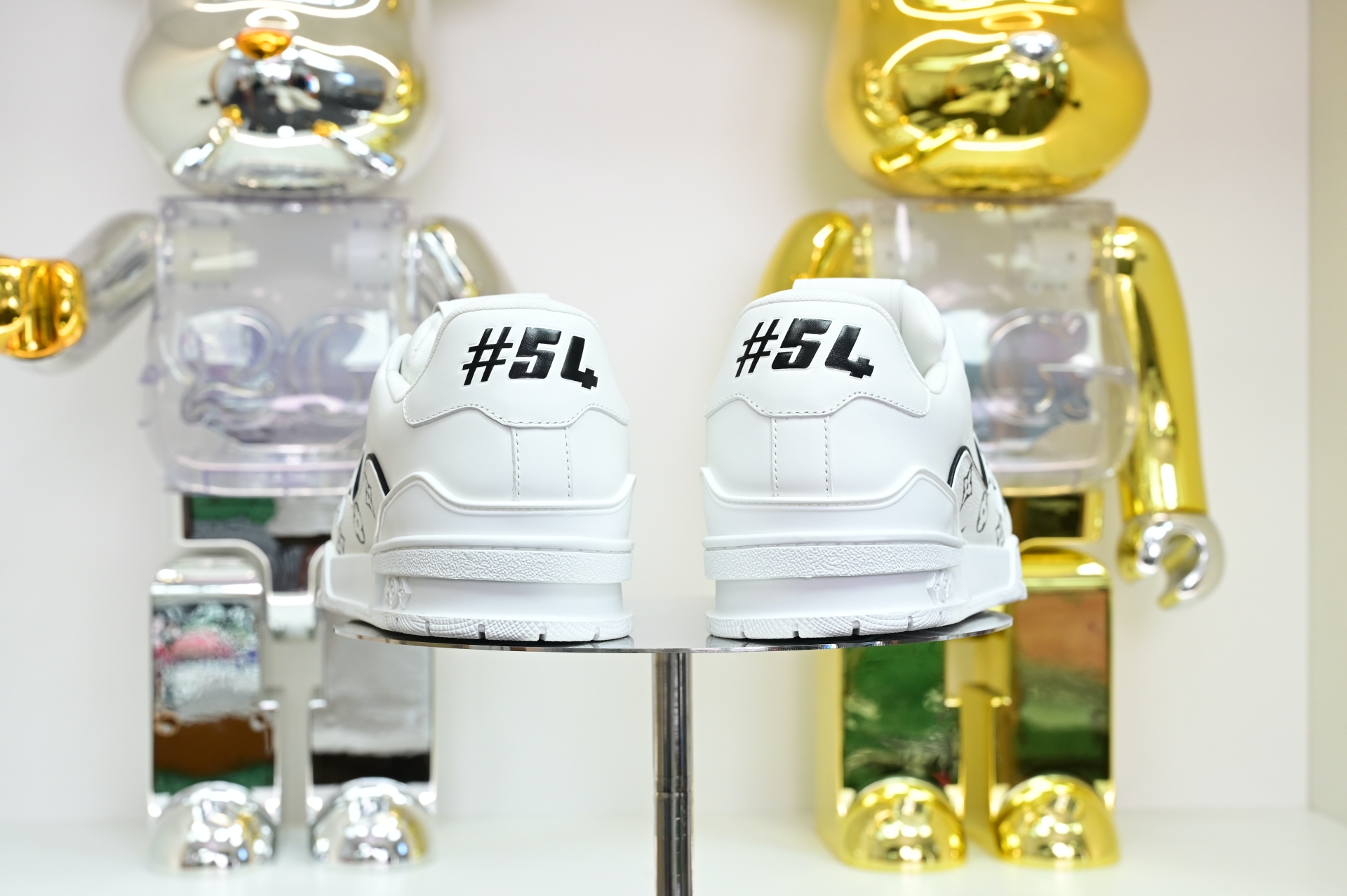 Louis Vuitton  LV   Trainer