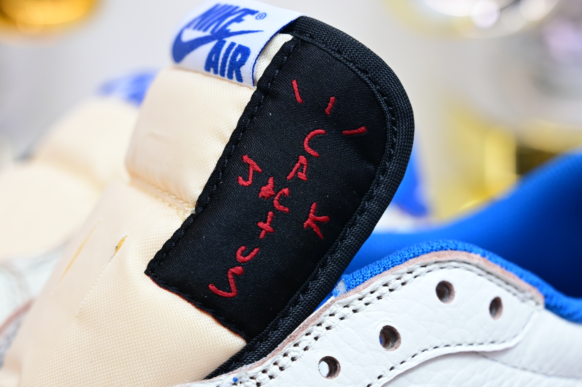 Travis Scott x Jordan Air Jordan 1 Low OG