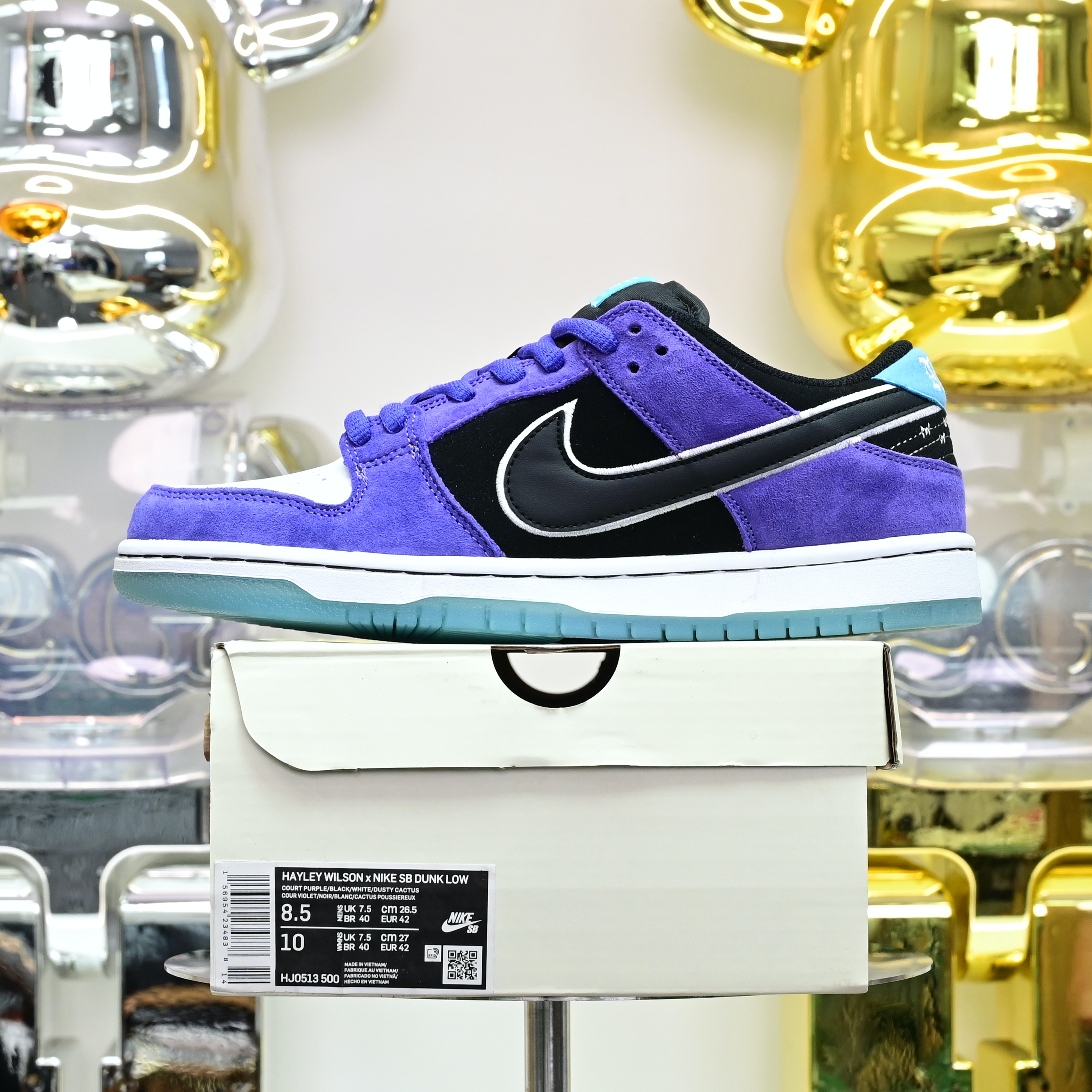 Hayley Wilson x Nike Dunk SB DUNK LOW PRO  HJ0513-500