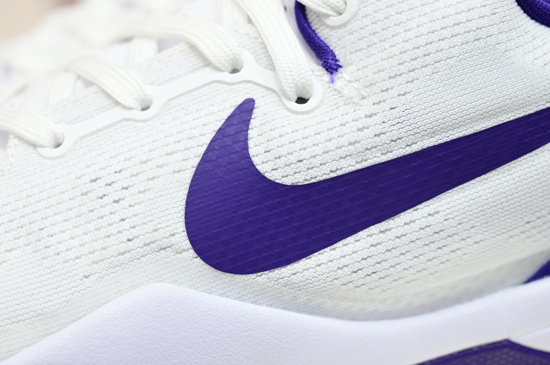 Nike Zoom Kobe 8 PROTROBTANC COURT PURPLE    HF7485 001