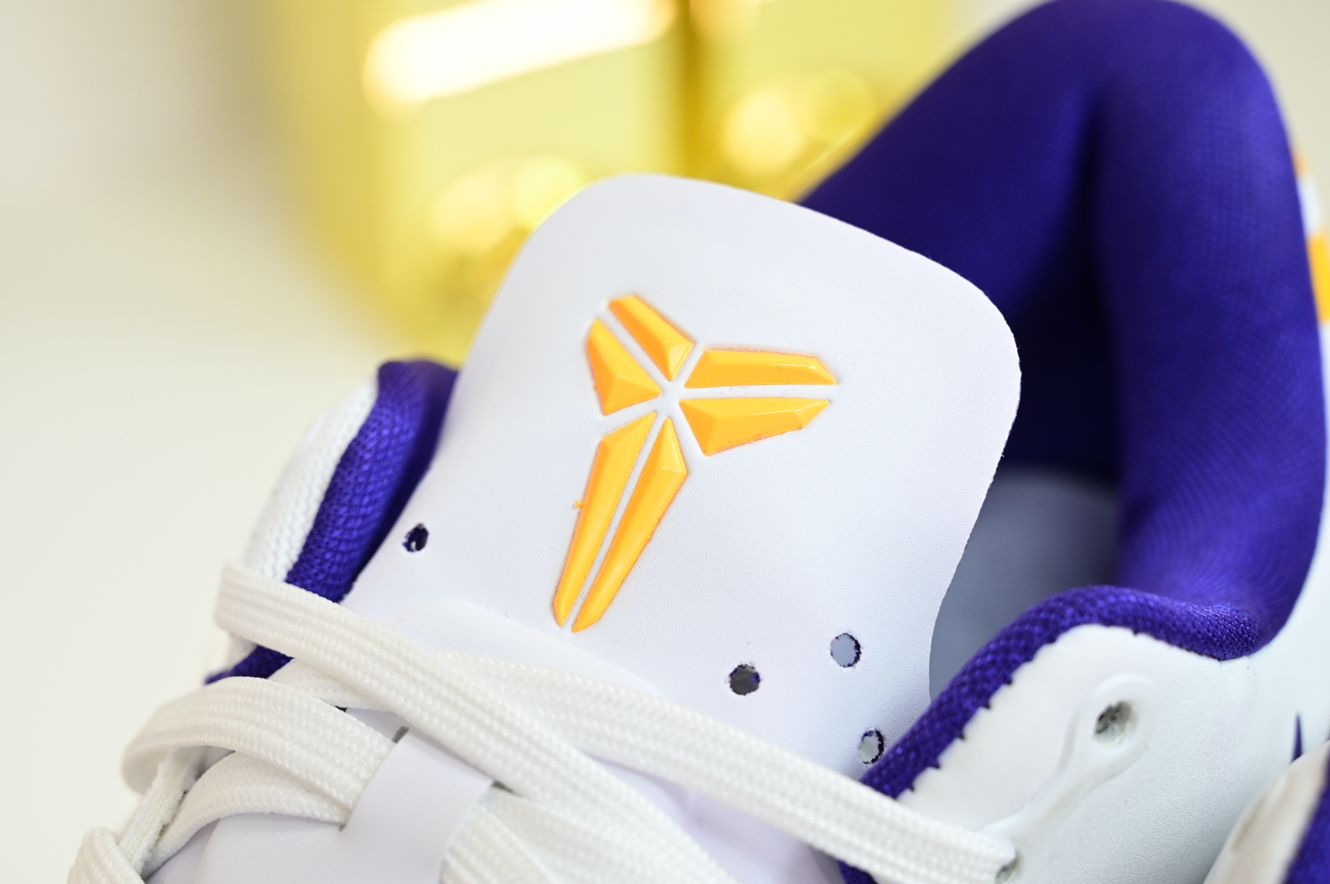 Nike Zoom Kobe 8 PROTROBTANC COURT PURPLE    HF7485 001