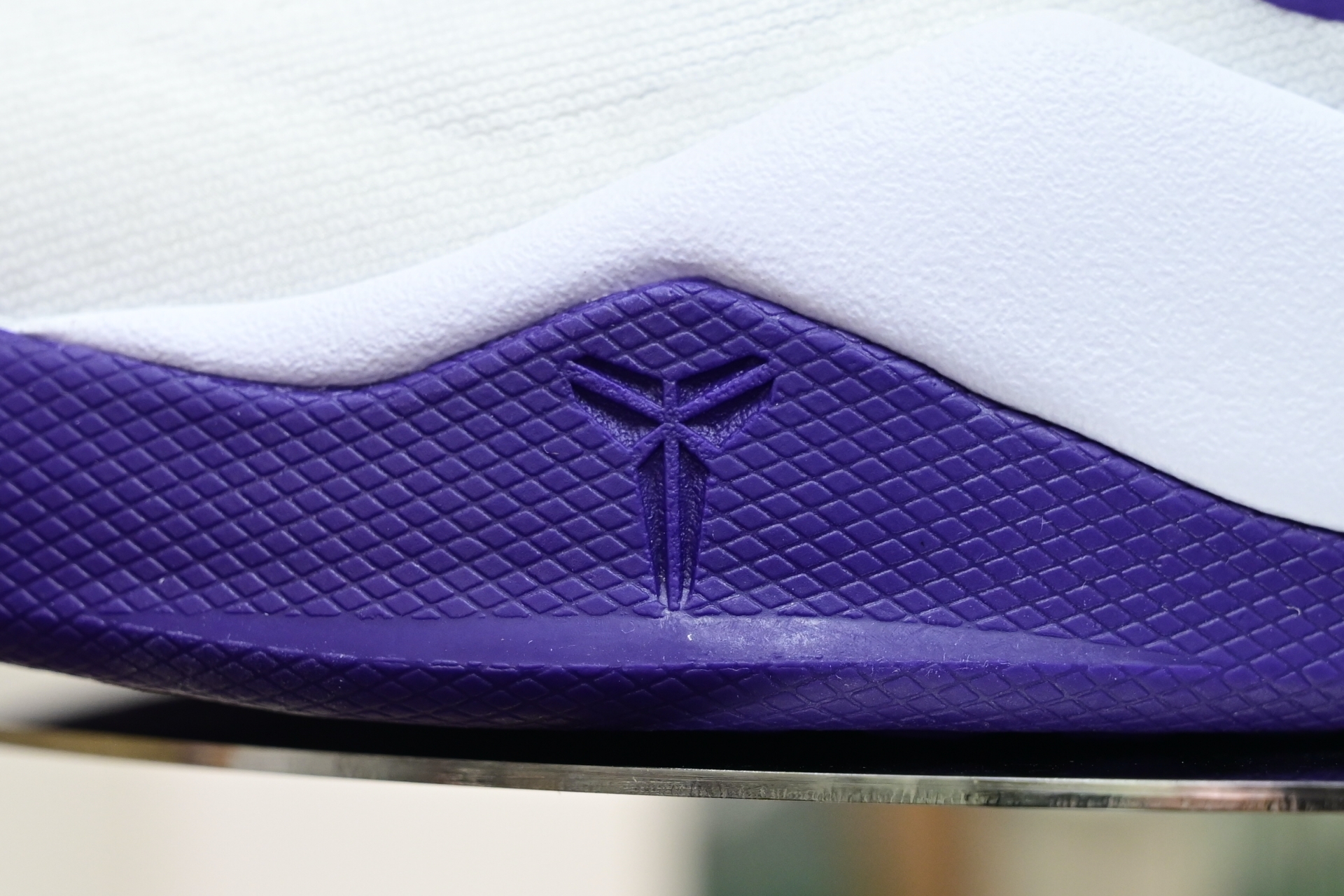 Nike Zoom Kobe 8 PROTROBTANC COURT PURPLE    HF7485 001