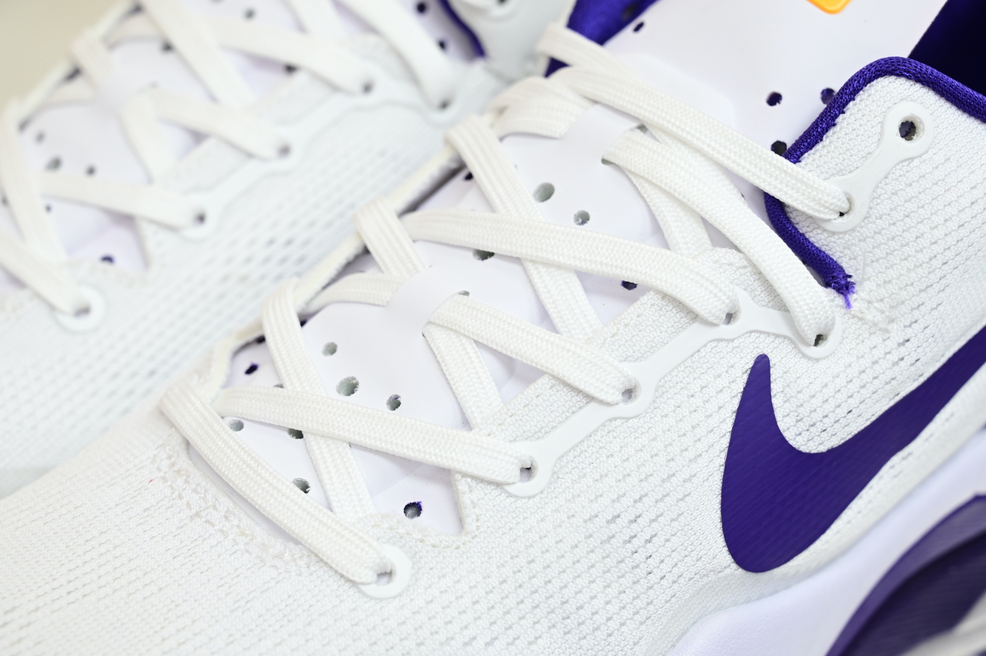 Nike Zoom Kobe 8 PROTROBTANC COURT PURPLE    HF7485 001