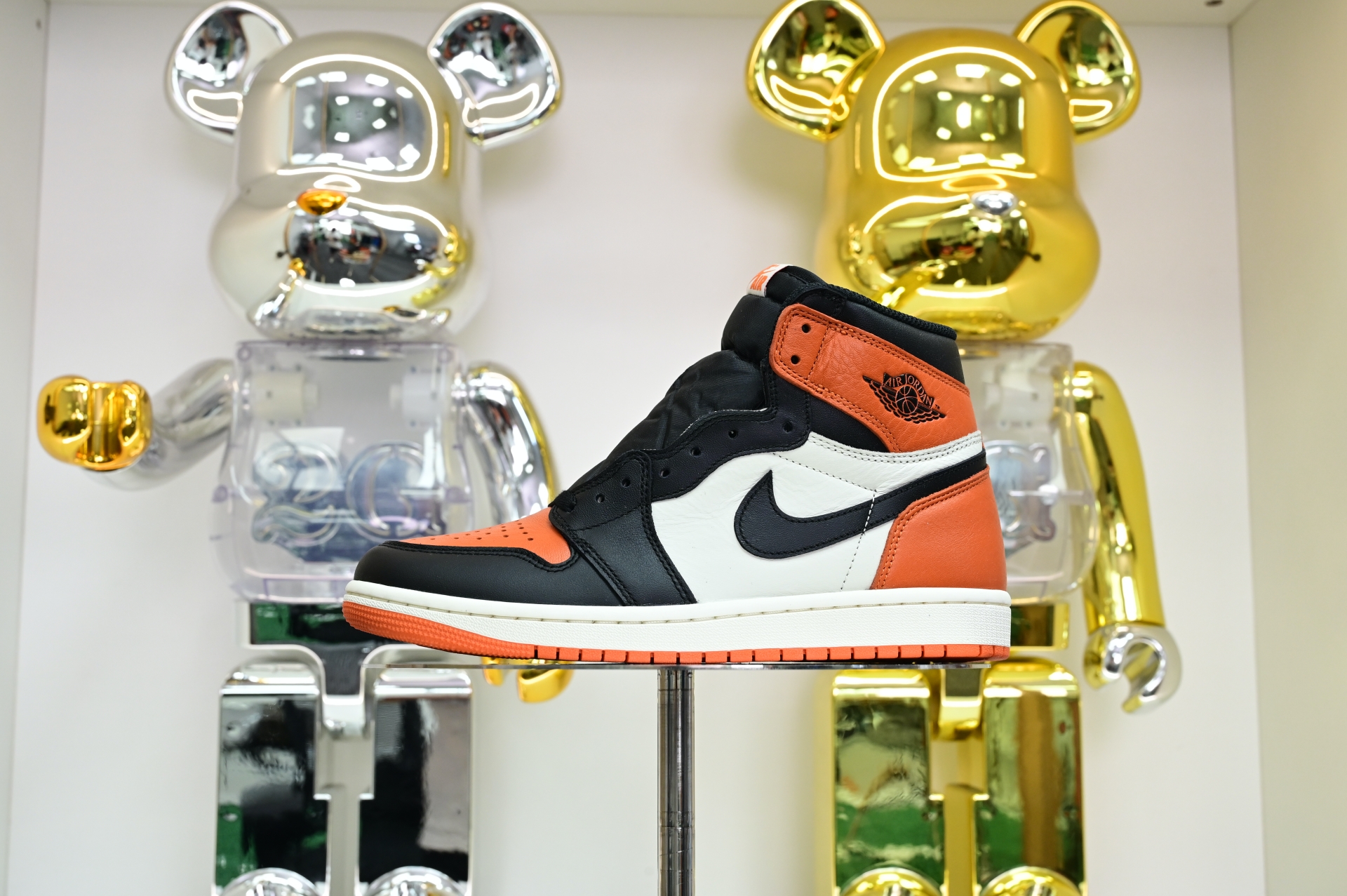 Air Jordan 1“Shattered Backboard” DZ5485-008