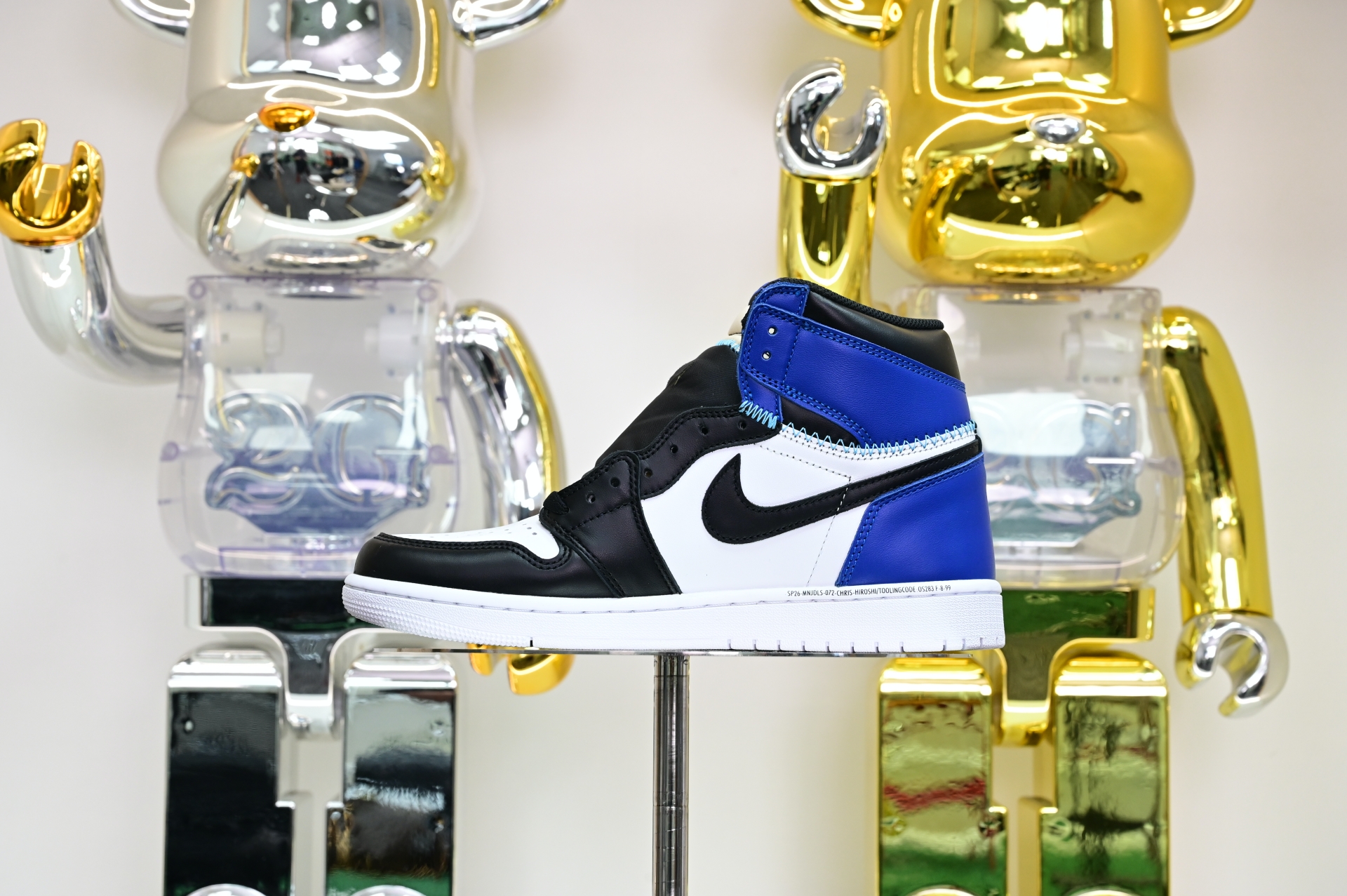 Air Jordan 1  UNDEFEATED x fragment design HIGH OG 107847-001