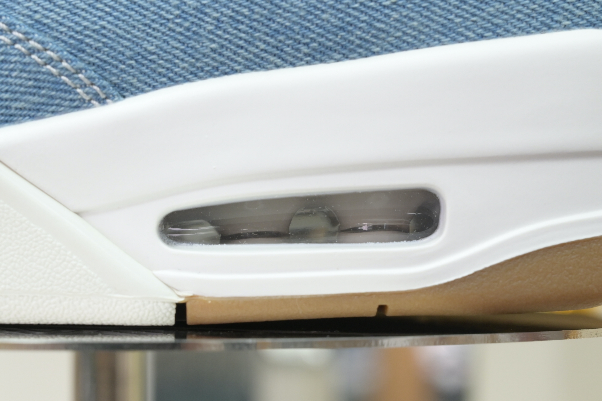 Air Jordan 4 Denim“Worn Blue” IB6716-100