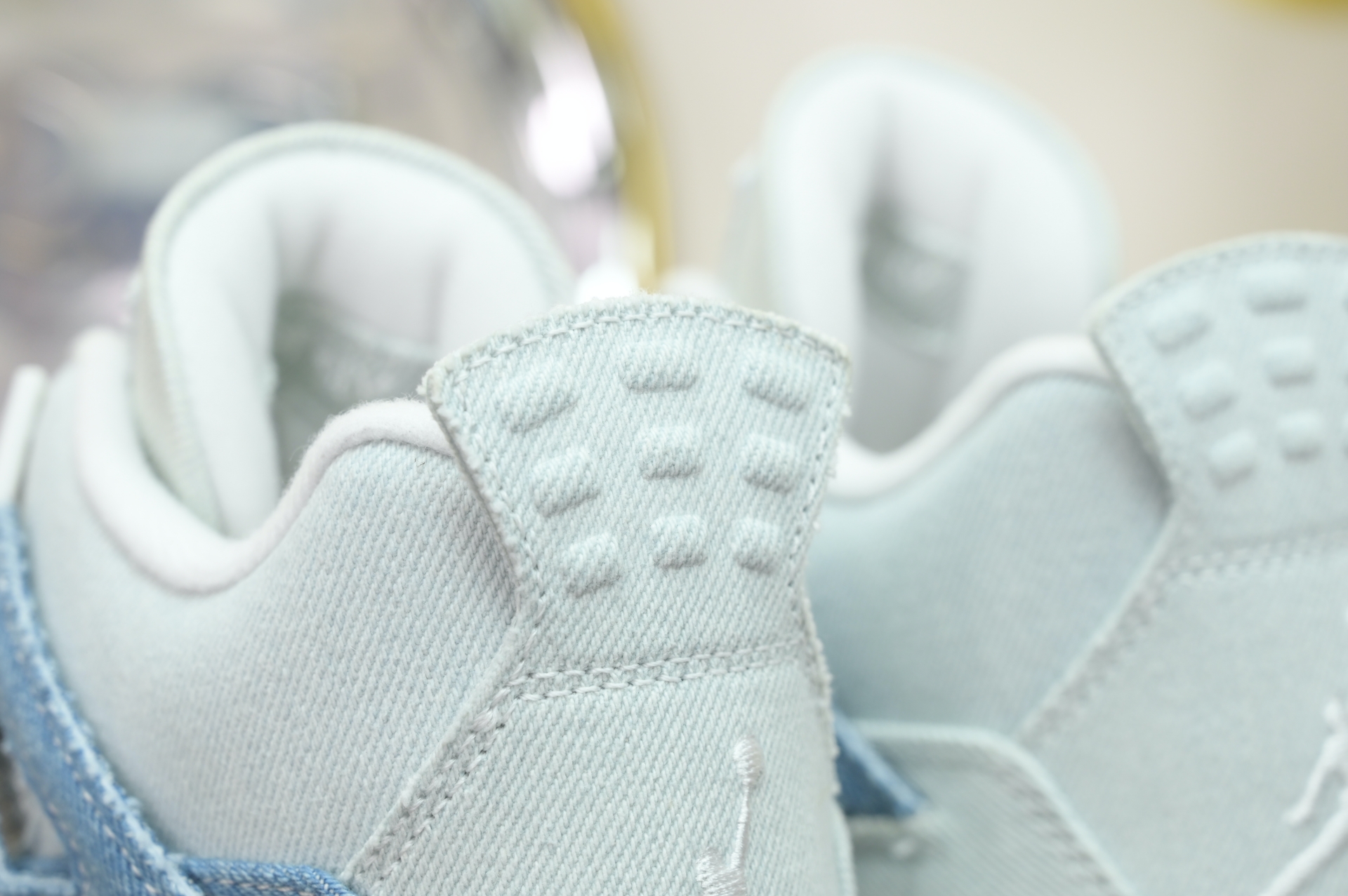 Air Jordan 4 Denim“Worn Blue” IB6716-100