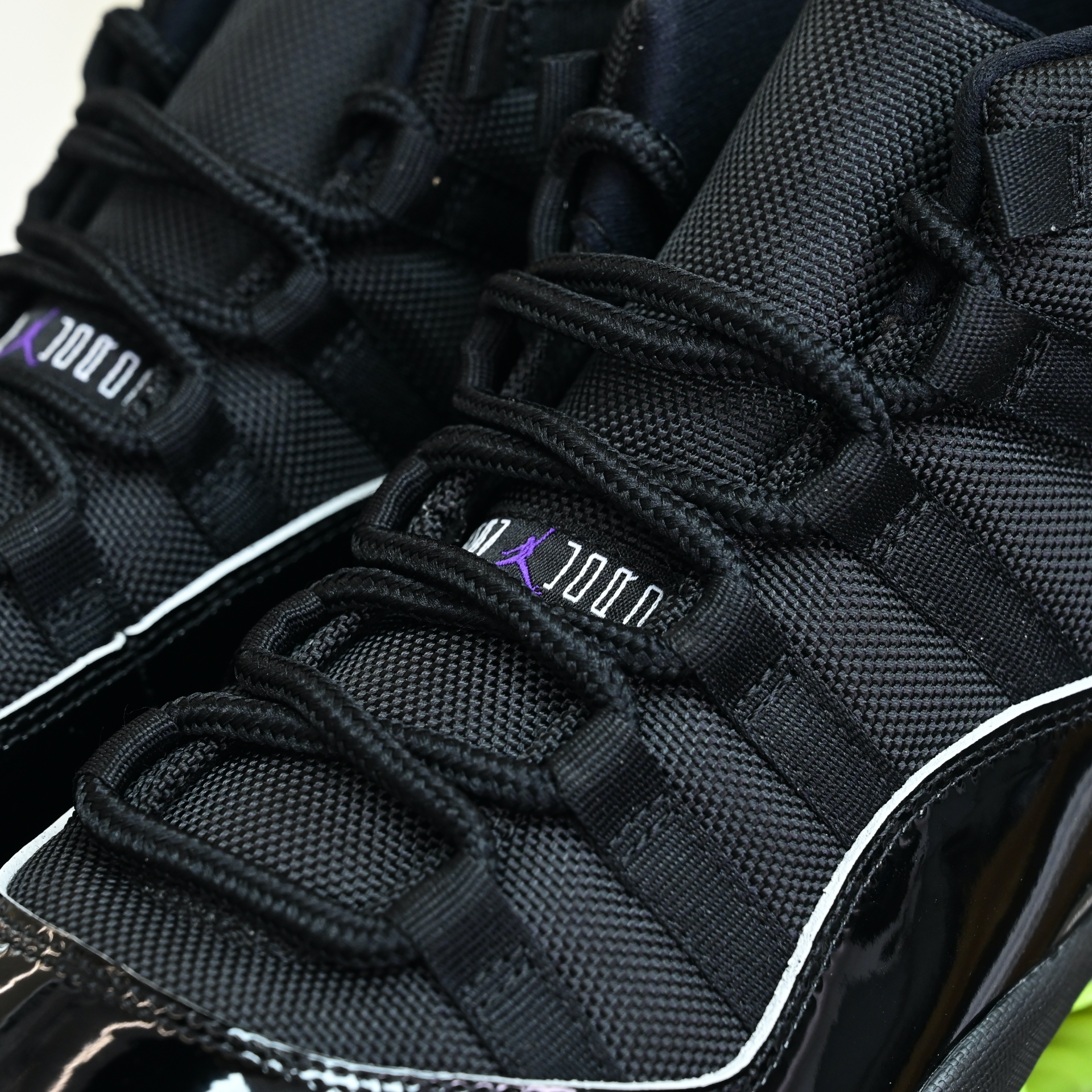 Air Jordan 11 GS Black/Barely Volt   CT8012-003