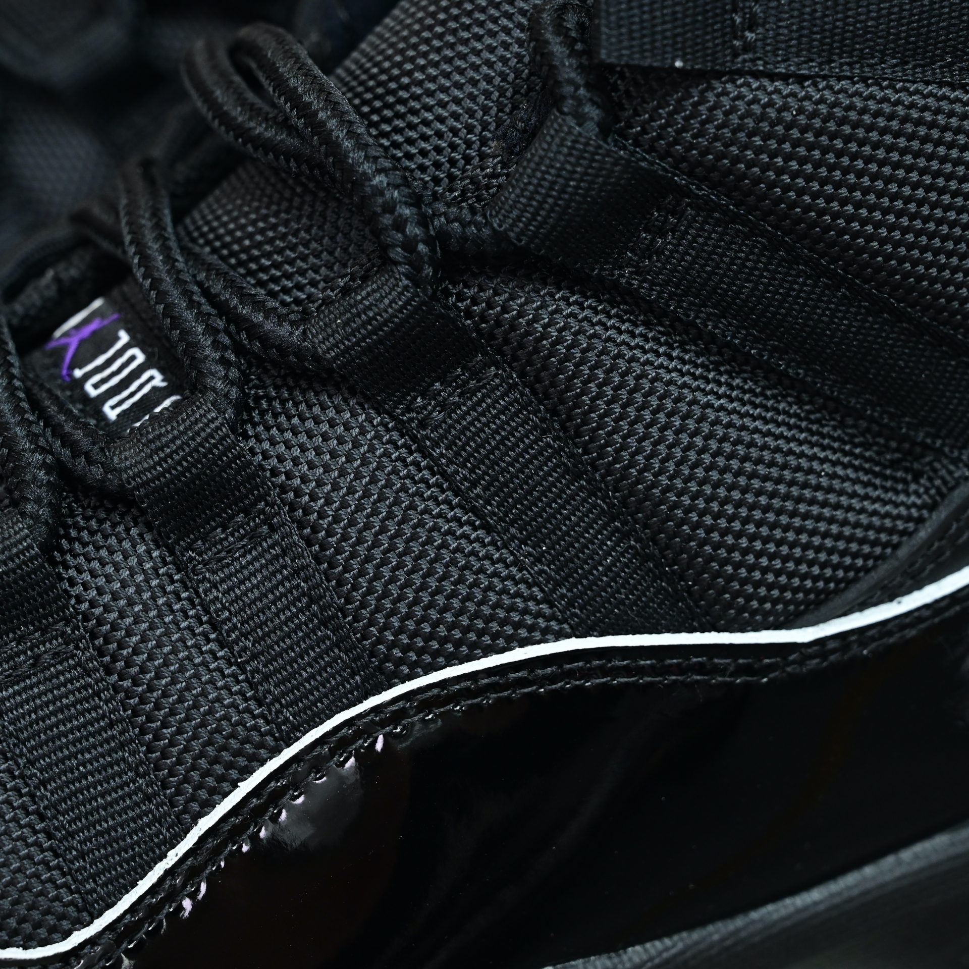 Air Jordan 11 GS Black/Barely Volt   CT8012-003