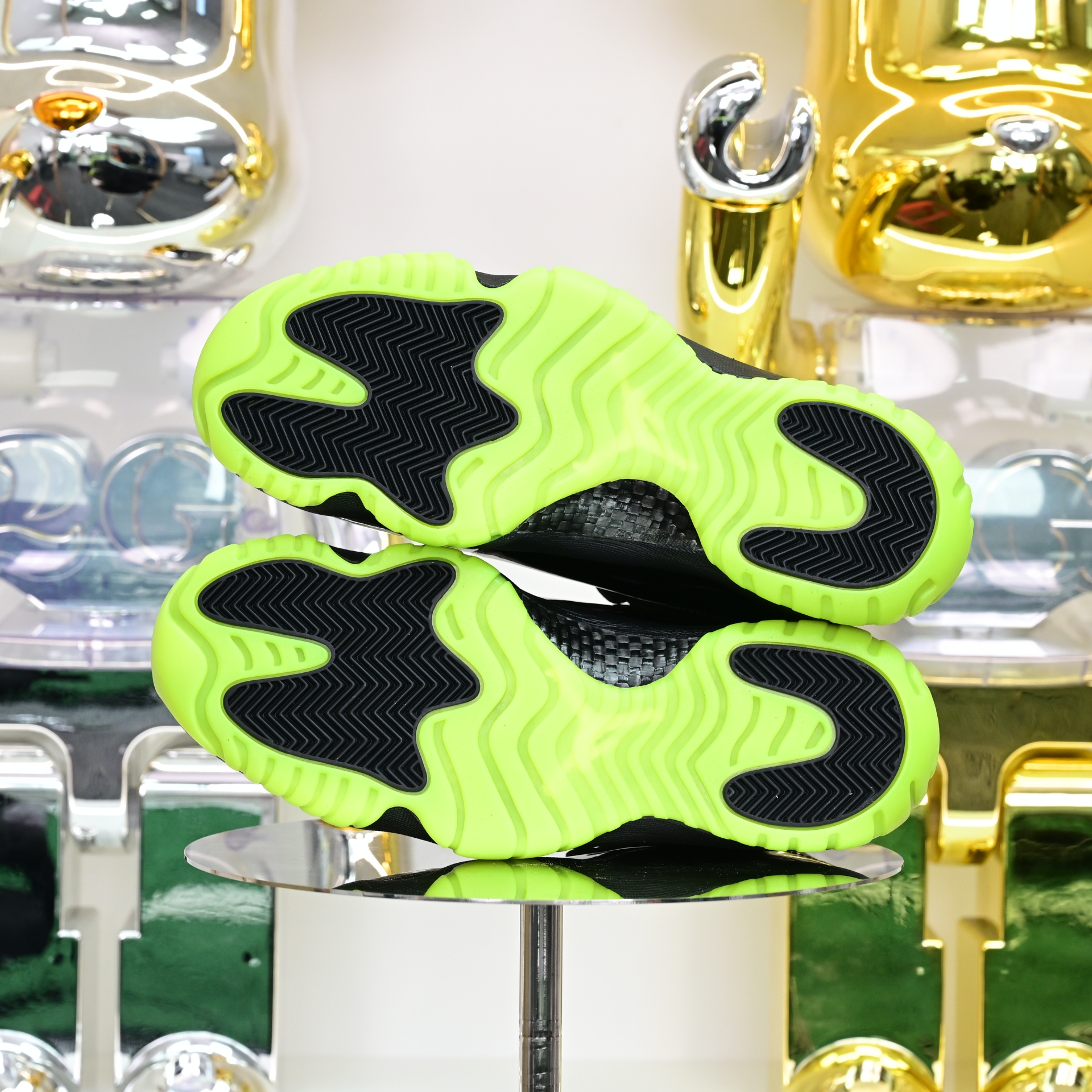 Air Jordan 11 GS Black/Barely Volt   CT8012-003