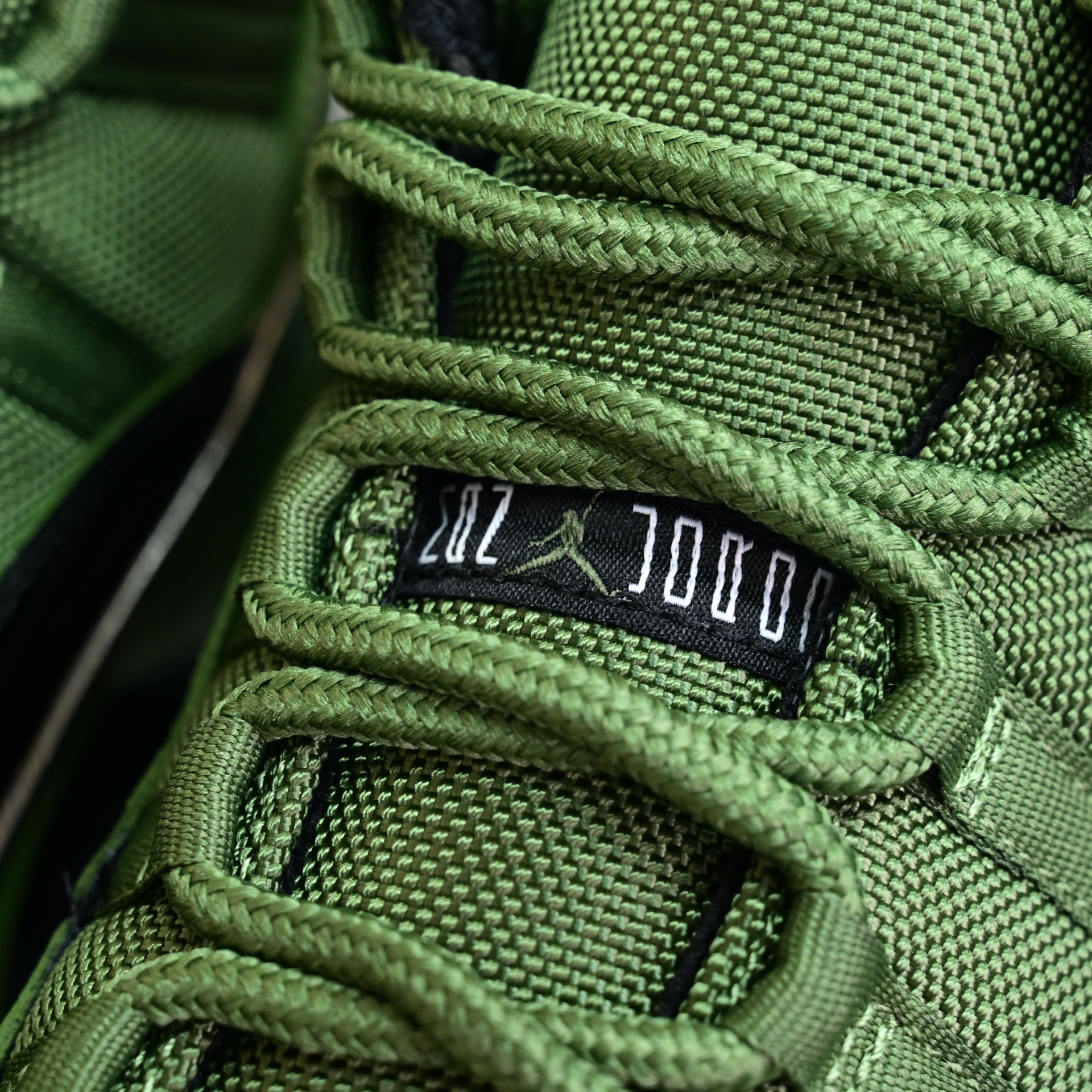 Air Jordan 11  RETRO CT8012-300