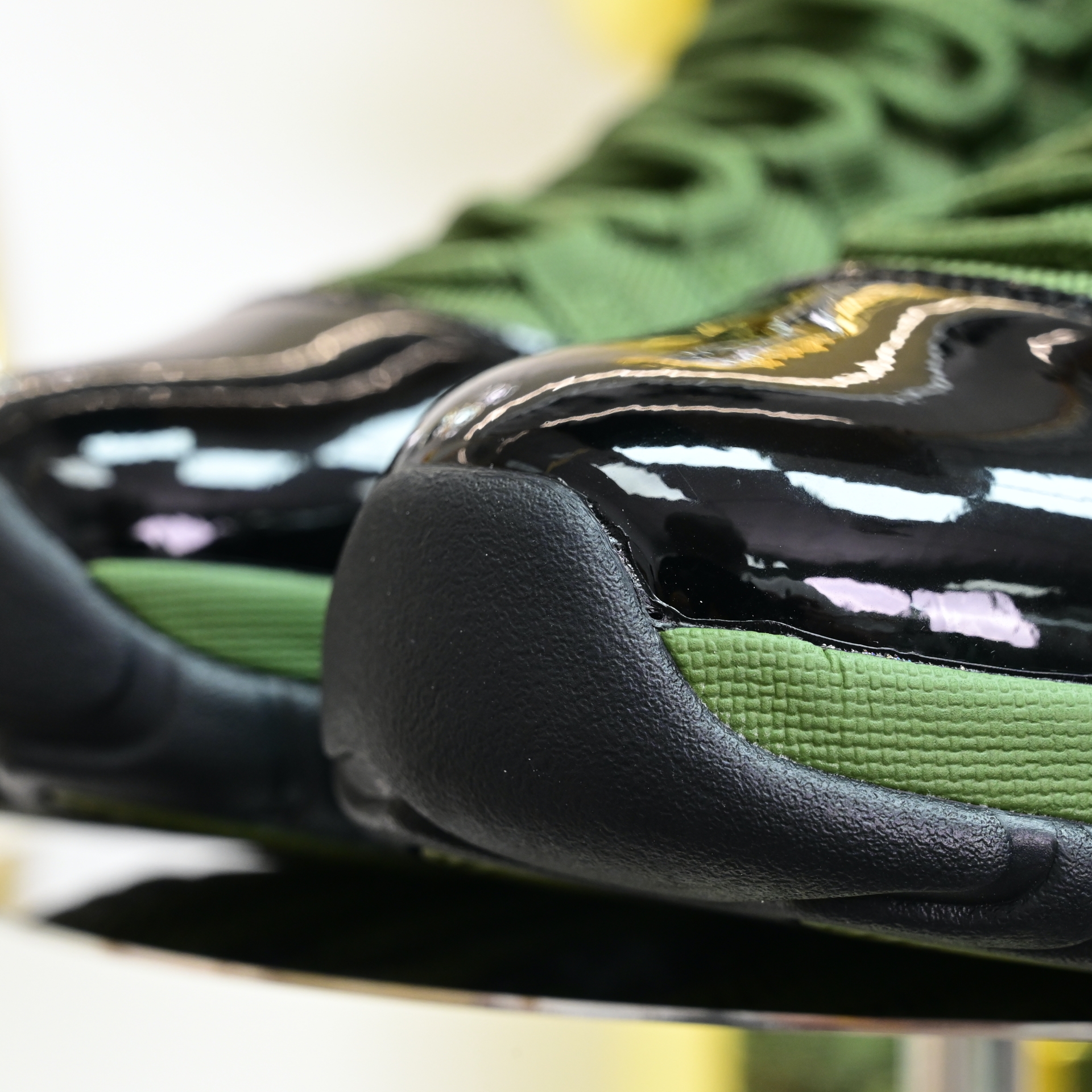 Air Jordan 11  RETRO CT8012-300