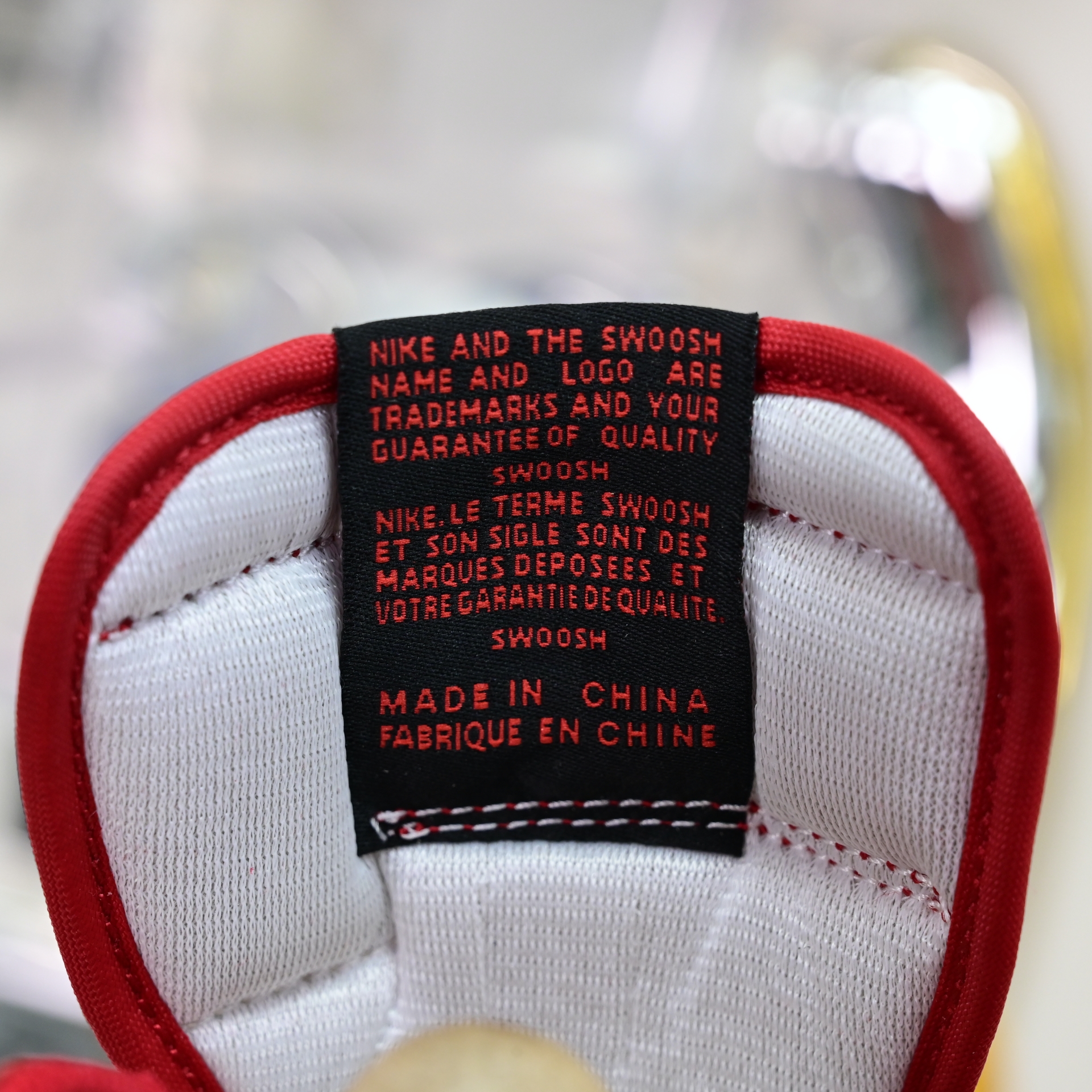 Travis Scott x Air Jordan 1 Low “Chicago”  DM7866-101