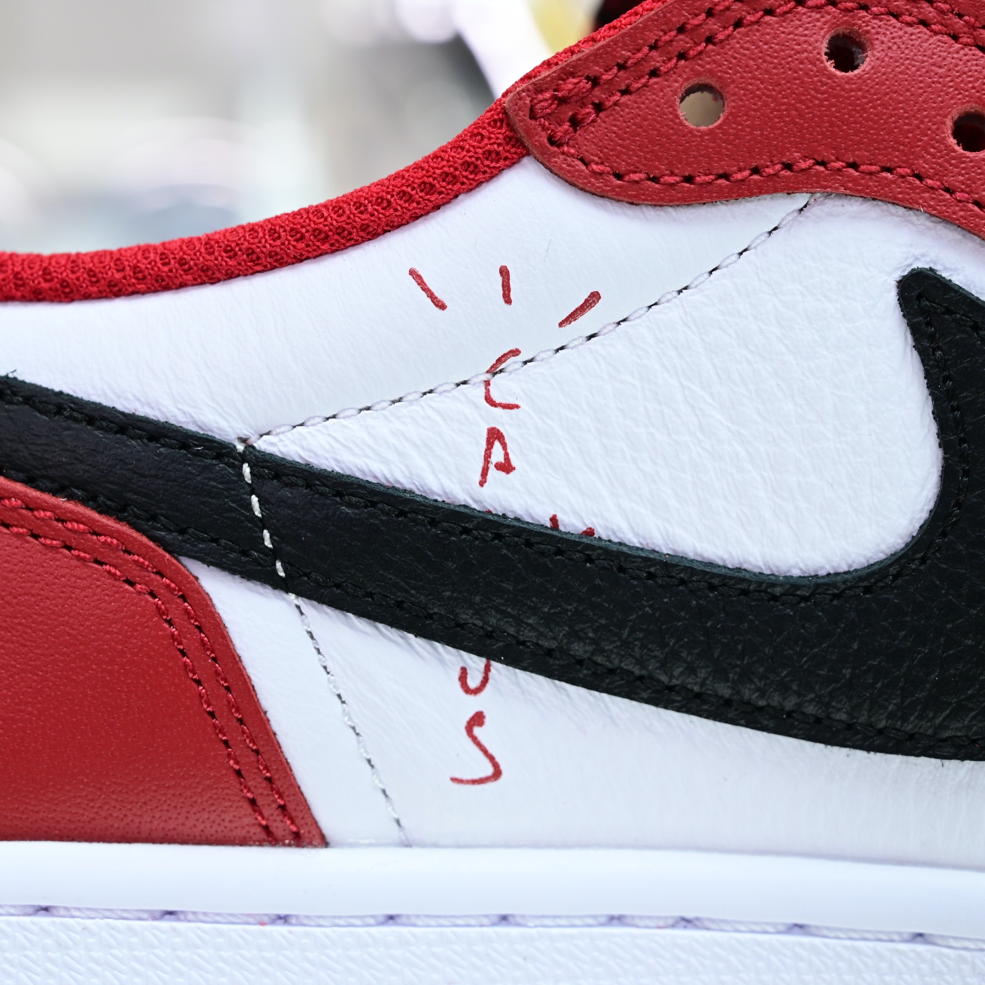 Travis Scott x Air Jordan 1 Low “Chicago”  DM7866-101