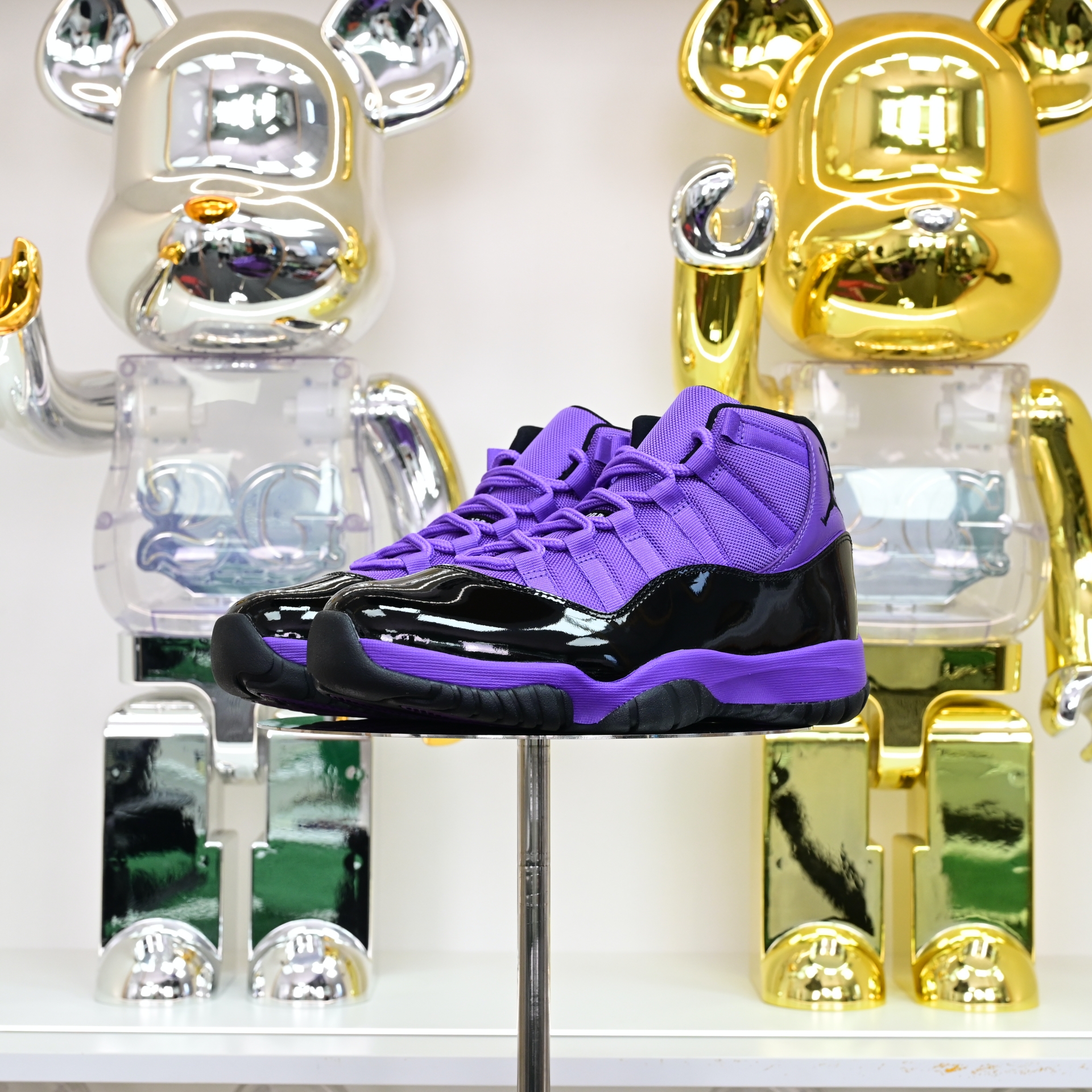 Air Jordan 11  RETRO CT8012-500