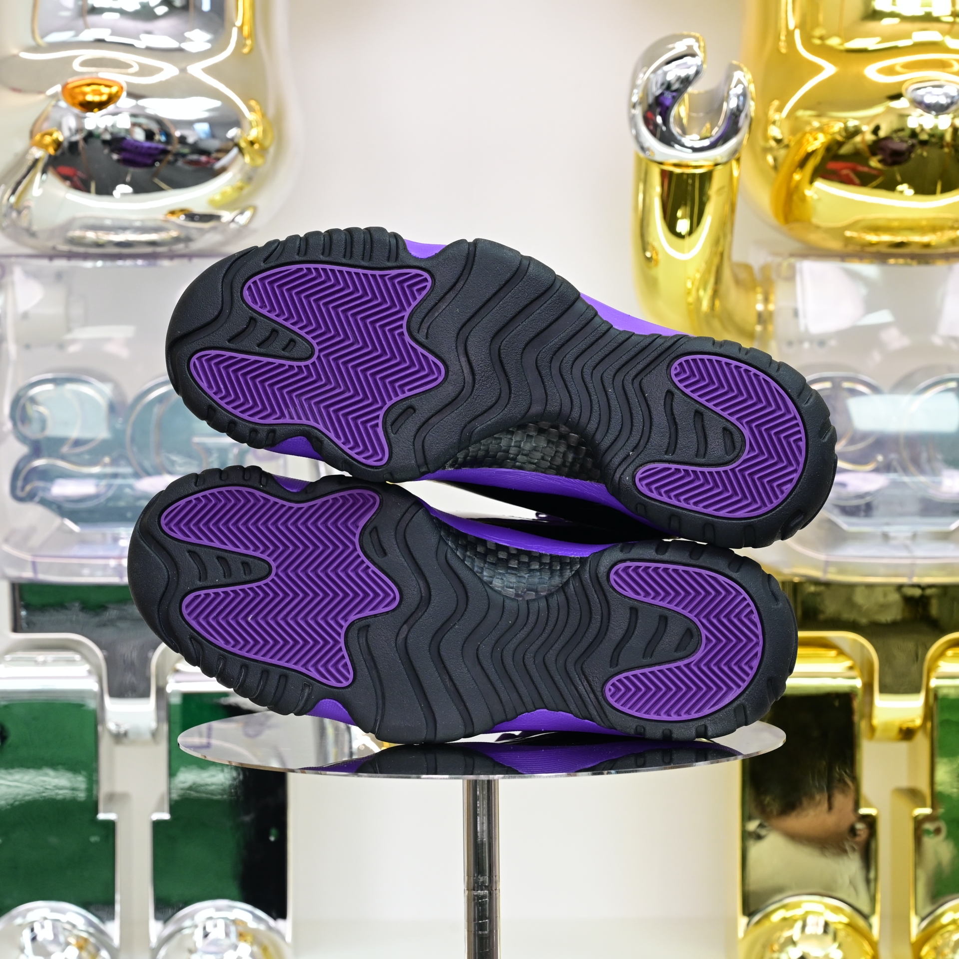 Air Jordan 11  RETRO CT8012-500