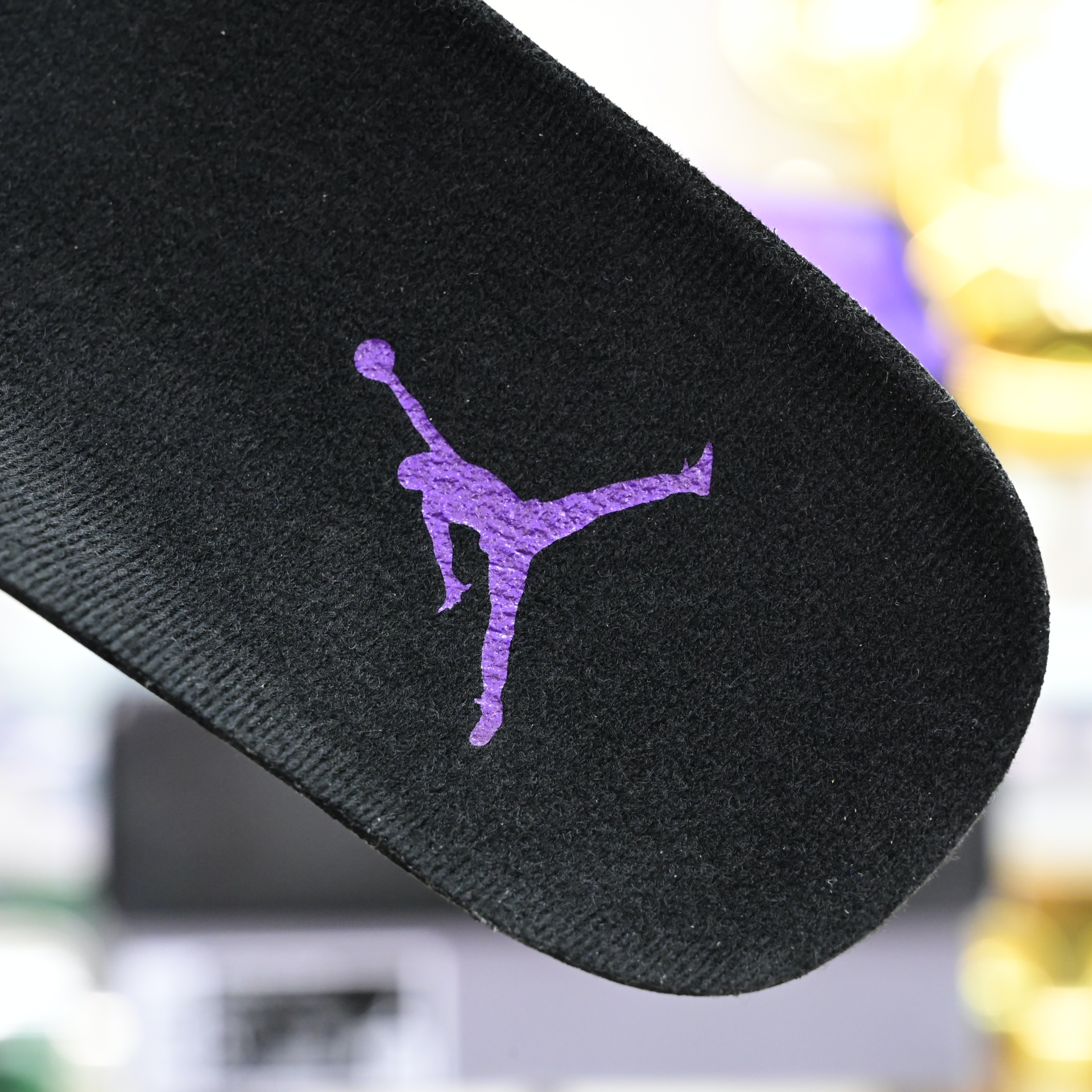 Air Jordan 11  RETRO CT8012-500